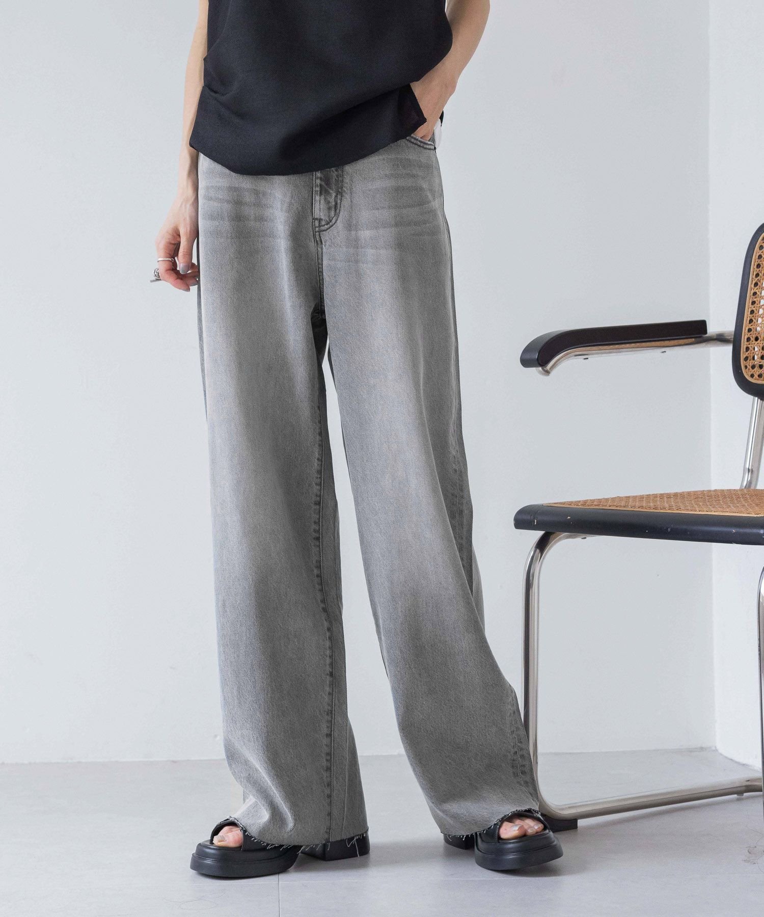 【ジーナシス/JEANASiS】のリラックスルーズカラーデニム インテリア・キッズ・メンズ・レディースファッション・服の通販 founy(ファニー) 　ファッション　Fashion　レディースファッション　WOMEN　おすすめ　Recommend　カットソー　Cut And Sew　コンパクト　Compact　シンプル　Simple　デニム　Denim　トレンド　Trend　ルーズ　Loose　ワイド　Wide　グレー|ID: prp329100004555955 ipo3291000000032290010