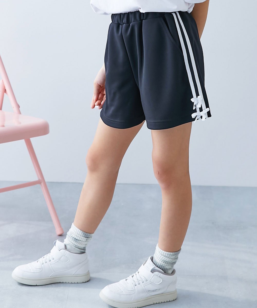 【デビロック/devirock / KIDS】のリボン付き サイドラインショートパンツ ハーフパンツ ショートパンツ 25SS インテリア・キッズ・メンズ・レディースファッション・服の通販 founy(ファニー) 　ファッション　Fashion　キッズファッション　Fashion for Kids　ボトムス　Bottoms　2025年　2025　2025春夏・S/S　Spring/Summer 2025 SS25　おすすめ　Recommended / Our Picks　ショート　Short, Short Length　トレンド　Trend, Trending Now　ハーフ　Half, Half-Length　リボン　Ribbon, Bow　ブラック|ID: prp329100004556149 ipo3291000000032728781