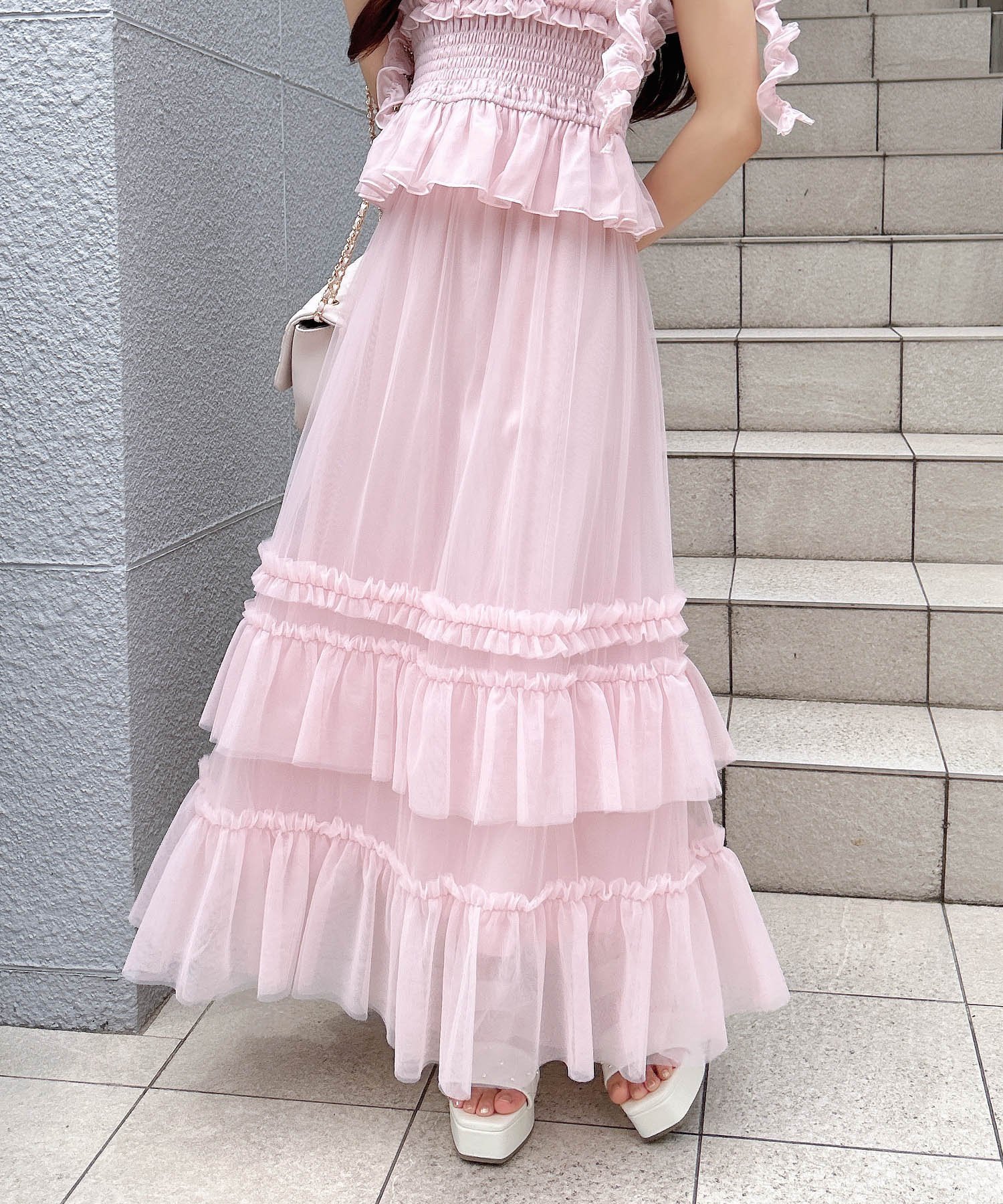 【イング/INGNI】のチュールフリルスカート(セットアップ対応) インテリア・キッズ・メンズ・レディースファッション・服の通販 founy(ファニー) 　ファッション　Fashion　レディースファッション　Fashion for Women　セットアップ　Matching Sets　スカート・ミニ/ミディ/マキシ　Skirts / Mini, Midi & Maxi Skirts　ガーリー　Girly, Feminine Style　ショート　Short, Short Length　シンプル　Simple, Minimal　スウェット / スエット　Sweatshirt, Sweatwear　スマホ　Smartphone, Mobile Device　セットアップ　Set-Up, Coordinated Outfit　ダウン　Down, Puffer　チュール　Tulip, Tulip Motif　フェミニン　Feminine, Girly　フリル　Frill, Ruffle　フレア　Flare, Flared　無地　Plain, Solid Color　リボン　Ribbon, Bow　ロング　Long, Long-Length　楽ちん　Easy Fit, Comfortable　エレガント 上品　Elegant　ピンク|ID: prp329100004556210 ipo3291000000032760634