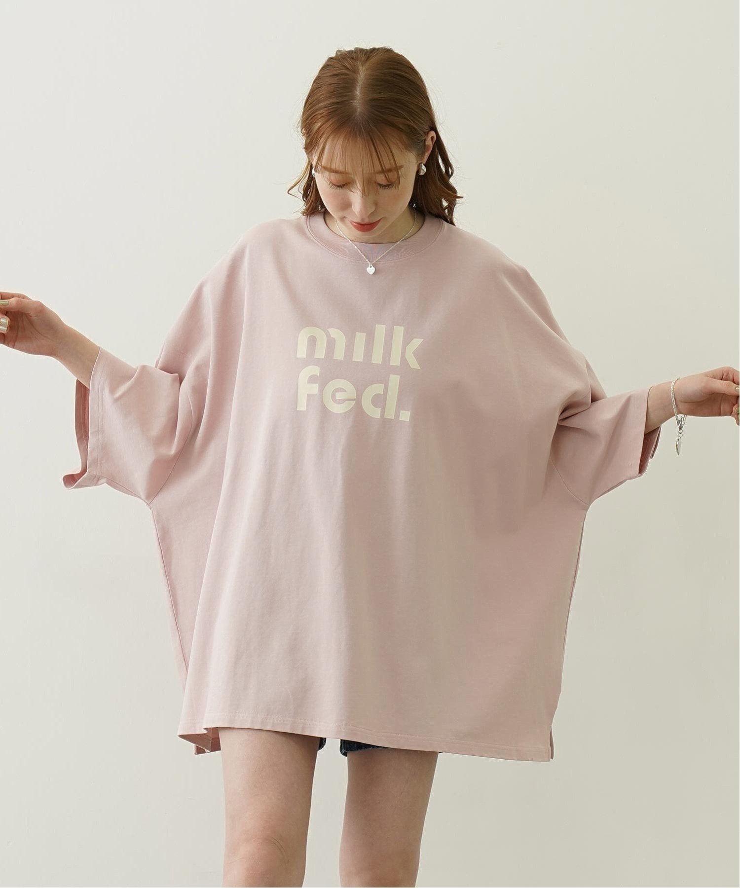 【ミルクフェド/MILKFED.】のCUT OUT LOGO BIG S/S TOP MILKFED. インテリア・キッズ・メンズ・レディースファッション・服の通販 founy(ファニー) 　ファッション　Fashion　レディースファッション　WOMEN　カットソー　Cut And Sew　ルーズ　Loose　半袖　Short Sleeve　夏　Summer　S/S・春夏　Ss・Spring/Summer　LtPINK|ID: prp329100004556444 ipo3291000000032307068