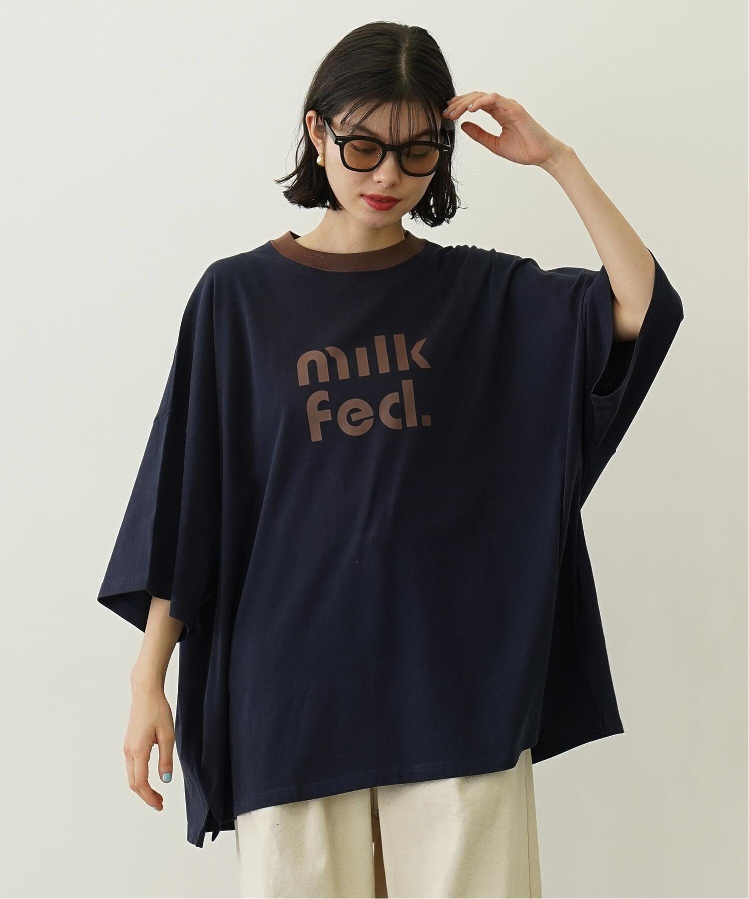 【ミルクフェド/MILKFED.】のCUT OUT LOGO BIG S/S TOP MILKFED. インテリア・キッズ・メンズ・レディースファッション・服の通販 founy(ファニー) 　ファッション　Fashion　レディースファッション　WOMEN　カットソー　Cut And Sew　ルーズ　Loose　半袖　Short Sleeve　夏　Summer　S/S・春夏　Ss・Spring/Summer　NAVY|ID: prp329100004556444 ipo3291000000032307069