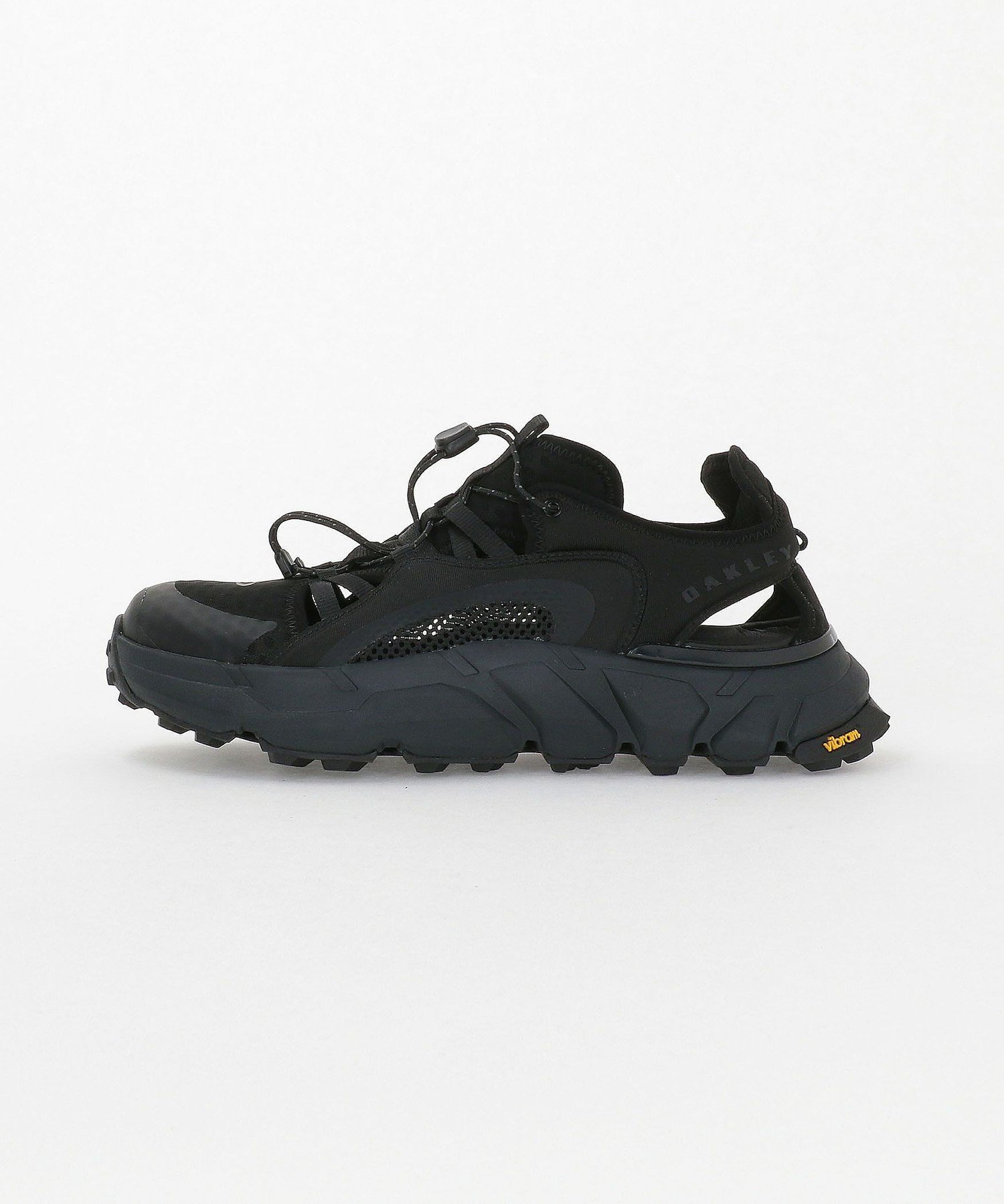 【ビューティ&ユース ユナイテッドアローズ/BEAUTY&YOUTH / UNITED ARROWS / MEN】のOAKLEY アクアテラ ハイブリッド サンダル インテリア・キッズ・メンズ・レディースファッション・服の通販 founy(ファニー) 　ファッション　Fashion　メンズファッション　MEN　アウトドア　Outdoor　カリフォルニア　California　サングラス　Sunglasses　サンダル　Sandals　スポーツ　Sports　スラックス　Slacks　セットアップ　Set Up　人気　Popularity　メッシュ　Mesh　BLACK|ID: prp329100004556548 ipo3291000000032205990