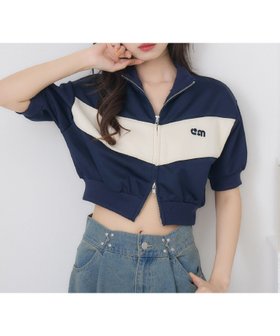【レトロガール/RETRO GIRL】のショートバイカラーJK 人気、トレンドファッション・服の通販 founy(ファニー) ファッション Fashion レディースファッション Fashion for Women コンパクト Compact, Small Size ショート Short, Short Length ジャケット Jacket, Outerwear スポーツ Sports, Activewear センター Center, Center Line トレンド Trend, Trending Now プリーツ Pleats, Pleated ワンポイント One Point, Statement Accent |ID:prp329100004557008