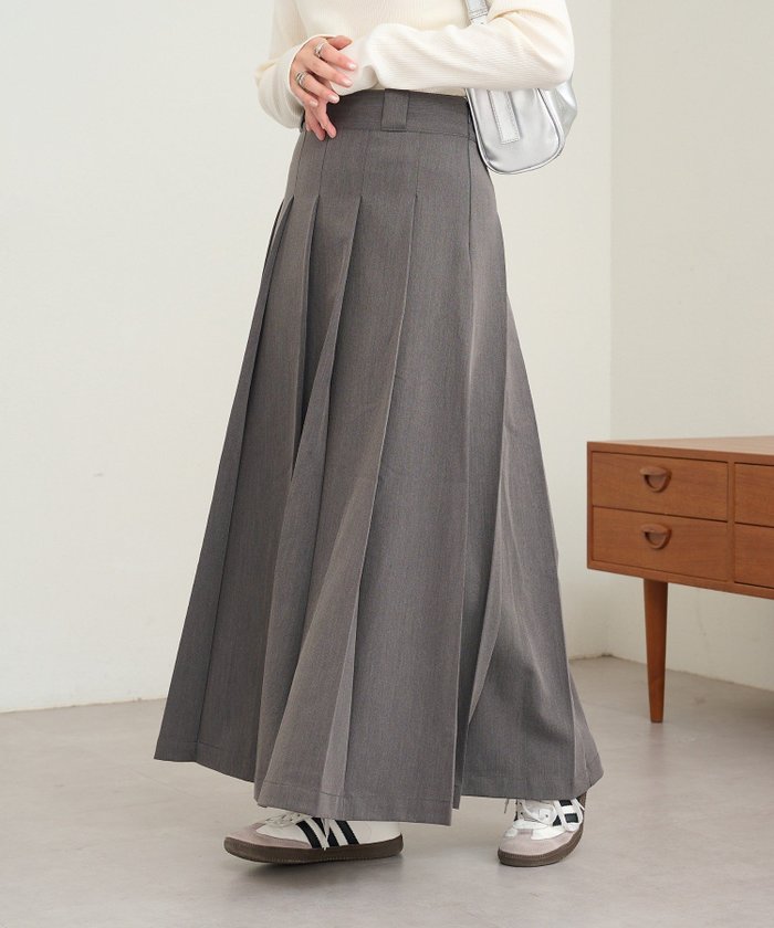 【チャオパニックティピー/CIAOPANIC TYPY】の【Dickies】別注プリーツスカート インテリア・キッズ・メンズ・レディースファッション・服の通販 founy(ファニー) https://founy.com/ ファッション Fashion レディースファッション WOMEN スカート Skirt プリーツスカート Pleated Skirts インナー Inner ジップ Zip スニーカー Sneakers プリーツ Pleats ベスト Vest 別注 Special Order ループ Loop おすすめ Recommend |ID: prp329100004557122 ipo3291000000032380798