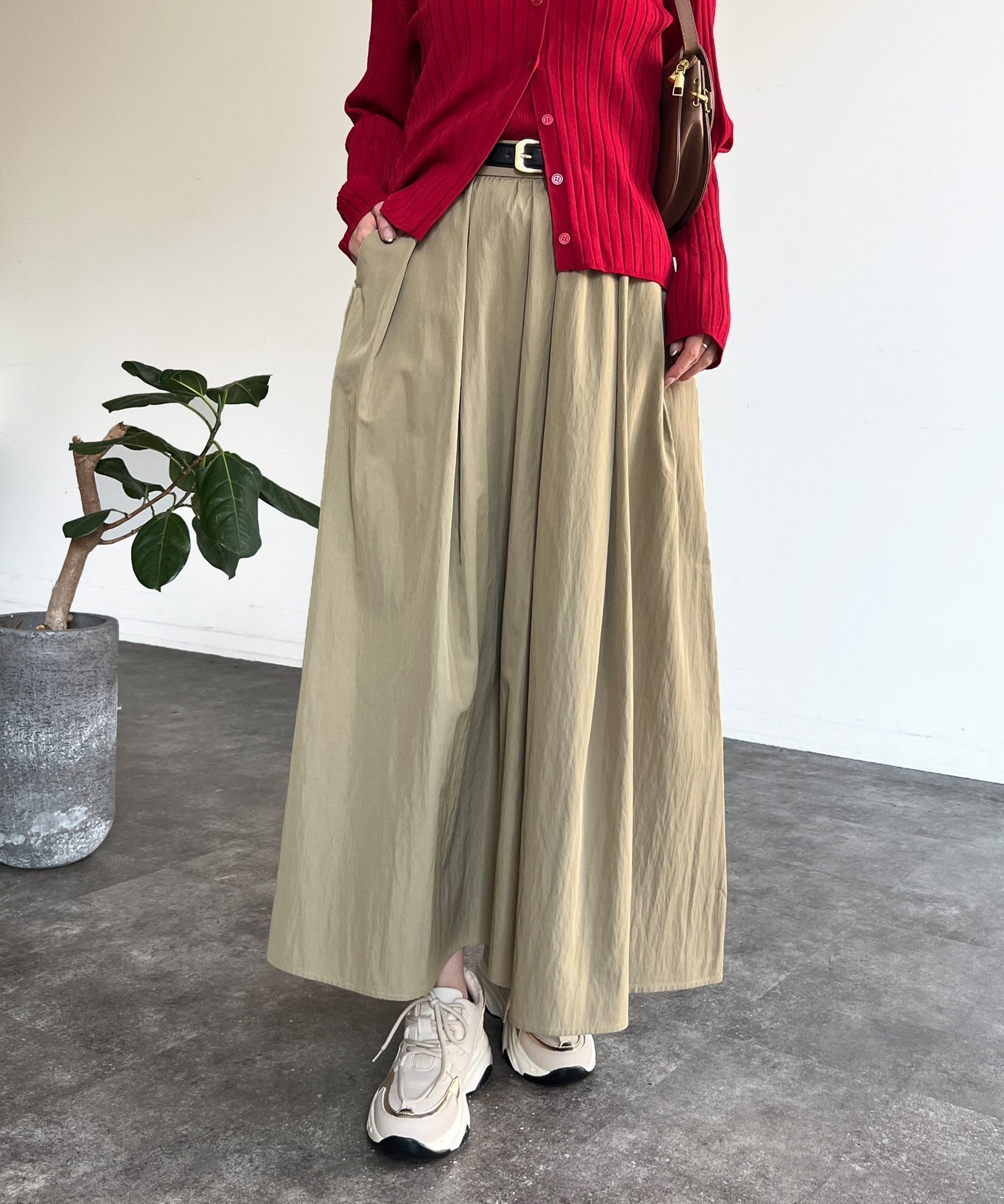 【シェトワ/Chez toi】のタックギャザーフレアスカート インテリア・キッズ・メンズ・レディースファッション・服の通販 founy(ファニー) 　ファッション　Fashion　レディースファッション　WOMEN　スカート　Skirt　Aライン/フレアスカート　Flared A-Line Skirts　春　Spring　カットソー　Cut And Sew　ギャザー　Gather　コンパクト　Compact　シンプル　Simple　ジャケット　Jacket　タンク　Tank　ポケット　Pocket　リラックス　Relax　プチプライス・低価格　Affordable　おすすめ　Recommend　エレガント 上品　Elegant　ベージュ|ID: prp329100004557123 ipo3291000000032254104