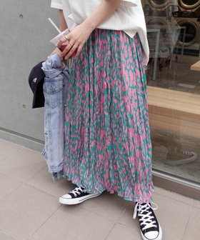 【コーナーズ/CORNERS】のレオパード柄ロングスカート 人気、トレンドファッション・服の通販 founy(ファニー) ファッション Fashion レディースファッション WOMEN スカート Skirt ロングスカート Long Skirt インナー Inner ギャザー Gather スウェット Sweat スタンド Stand スリット Slit ティアードスカート Tiered Skirt トレンド Trend ベスト Vest ポケット Pocket 羽織 Haori レオパード Leopard ロング Long おすすめ Recommend エレガント 上品 Elegant |ID:prp329100004557163