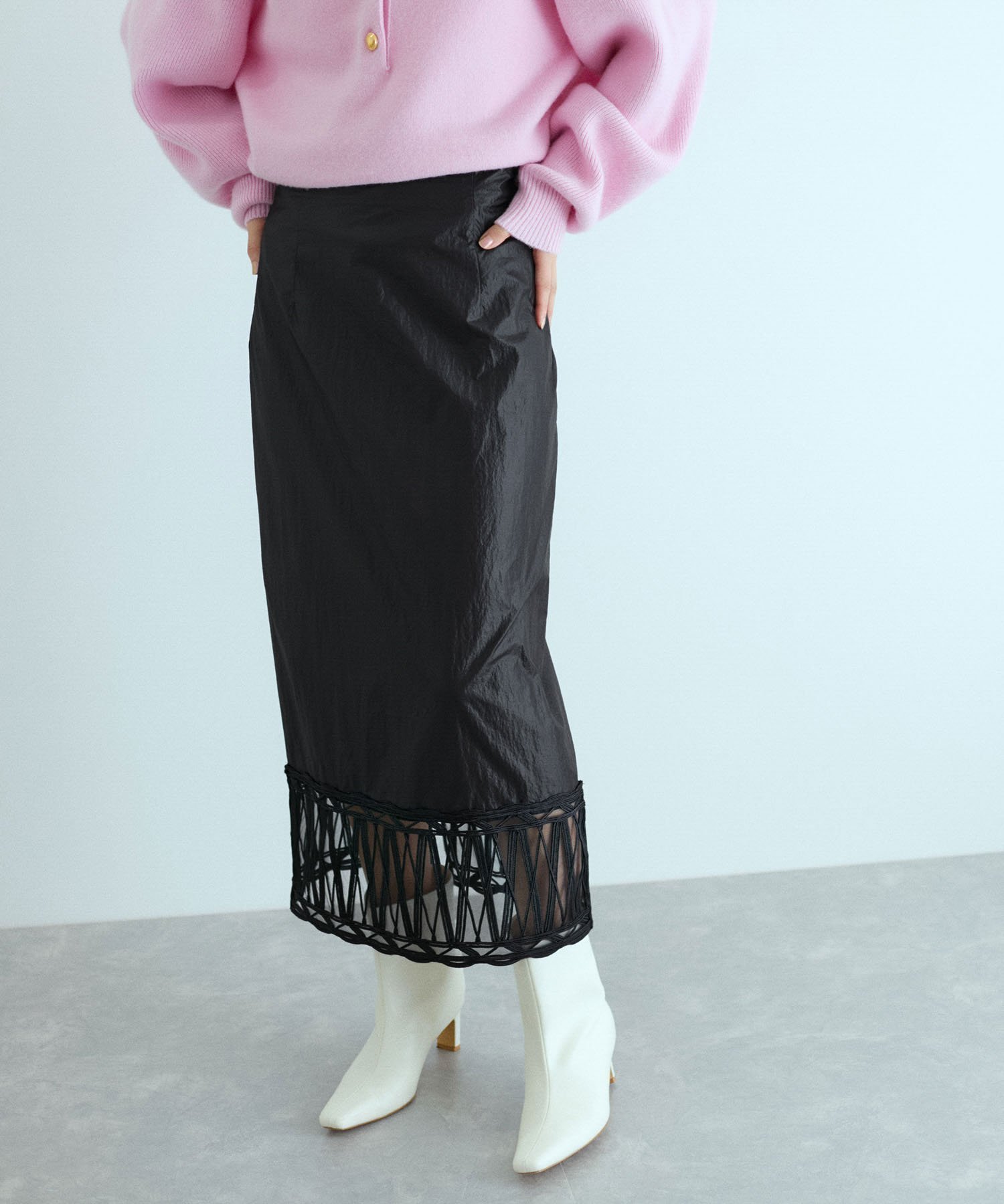 【アダム エ ロペ/ADAM ET ROPE'】のエンブロイダリーコンビスカート 人気、トレンドファッション・服の通販 founy(ファニー) 　ファッション　Fashion　レディースファッション　WOMEN　スカート　Skirt　コンパクト　Compact　サテン　Satin　シンプル　Simple　スニーカー　Sneakers　ダウン　Down　チュール　Tulle　パターン　Pattern　ポケット　Pocket　レース　Race　ワッシャー　Washer　A/W・秋冬　Aw・Autumn/Winter・Fw・Fall-Winter　おすすめ　Recommend　2025年　2025　 other-1|ID: prp329100004557310 ipo3291000000032395658
