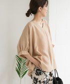 【アーバンリサーチ ドアーズ/URBAN RESEARCH DOORS】のリネンギャザースリーブVネックブラウス MOCHA|ID: prp329100004557432 ipo3291000000032595160