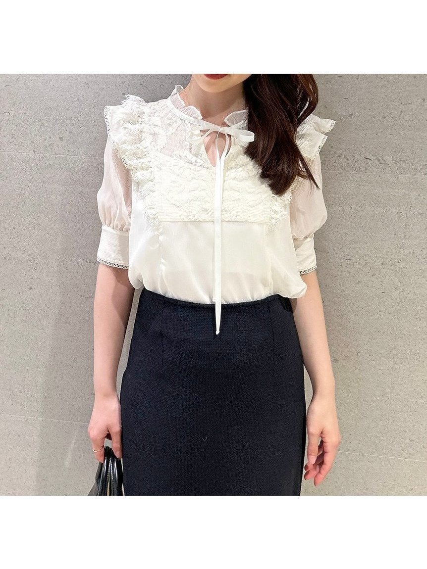 【スナイデル/SNIDEL】の楊柳シフォンレースブラウス インテリア・キッズ・メンズ・レディースファッション・服の通販 founy(ファニー) 　ファッション　Fashion　レディースファッション　Ladies' Fashion Online　トップス・カットソー　Tops/Tshirt　シャツ/ブラウス　Shirts/Blouses　おすすめ　Recommend　インナー　Inner　ウェーブ　Wave　カフス　Cuffs　シフォン　Chiffon　スカラップ　Scalloped　スリット　Slit　フェミニン　Feminine　フリル　Frills　フロント　Front　ミックス　Mix　リボン　Ribbon　リュクス　Luxe　レース　Race　エレガント 上品　Elegant　人気　Popularity　定番　Standard　IVR[003]|ID: prp329100004557814 ipo3291000000032622402