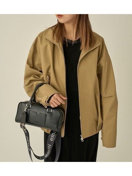 【エミ/emmi】のスタンドカラーブルゾン インテリア・キッズ・メンズ・レディースファッション・服の通販 founy(ファニー) 　ファッション　Fashion　レディースファッション　Fashion for Women　アウター　Coat / Outerwear Collection　ブルゾンジャケット・スポーティアウター　Blouson Jackets　ジップ　Zip, Zipper　スタンド　Stand Collar, Upright Stand　ダブル　Double, Double-Breasted　ツイル　Twist, Twisted Detail　パッチ　Patch, Appliqué　ブラウジング　Blouson Silhouette, Cinched Waist　ブルゾン　Blouson, Bomber Jacket　ポケット　Pocket, Pocket Detail　BEG[037]|ID: prp329100004557871 ipo3291000000032693337