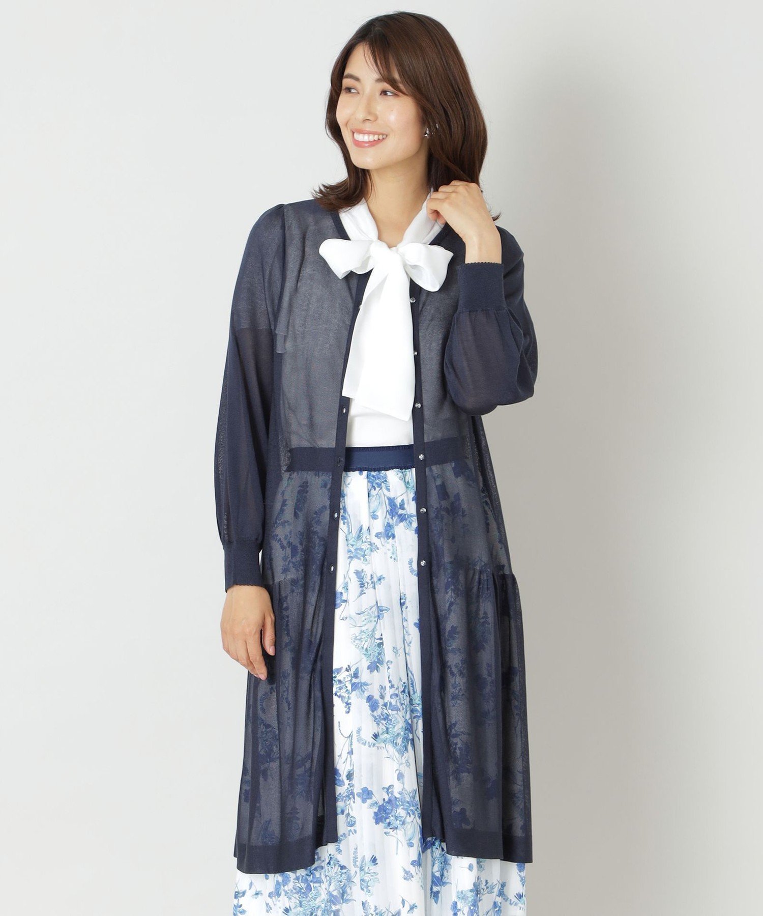 【トゥー ビー シック/TO BE CHIC】のセルロースアクリル ロングカーディガン インテリア・キッズ・メンズ・レディースファッション・服の通販 founy(ファニー) 　ファッション　Fashion　レディースファッション　Fashion for Women　トップス・カットソー　Cut & Sew Tops　カーディガン・羽織り　Layered Style Cardigans　アクリル　Acrylic Material　カーディガン　Cardigan, Knitwear　ティアード　Tiered, Tiered Style　ベーシック　Basic, Essential　ロング　Long, Long-Length　ネイビー|ID: prp329100004558000 ipo3291000000032719882
