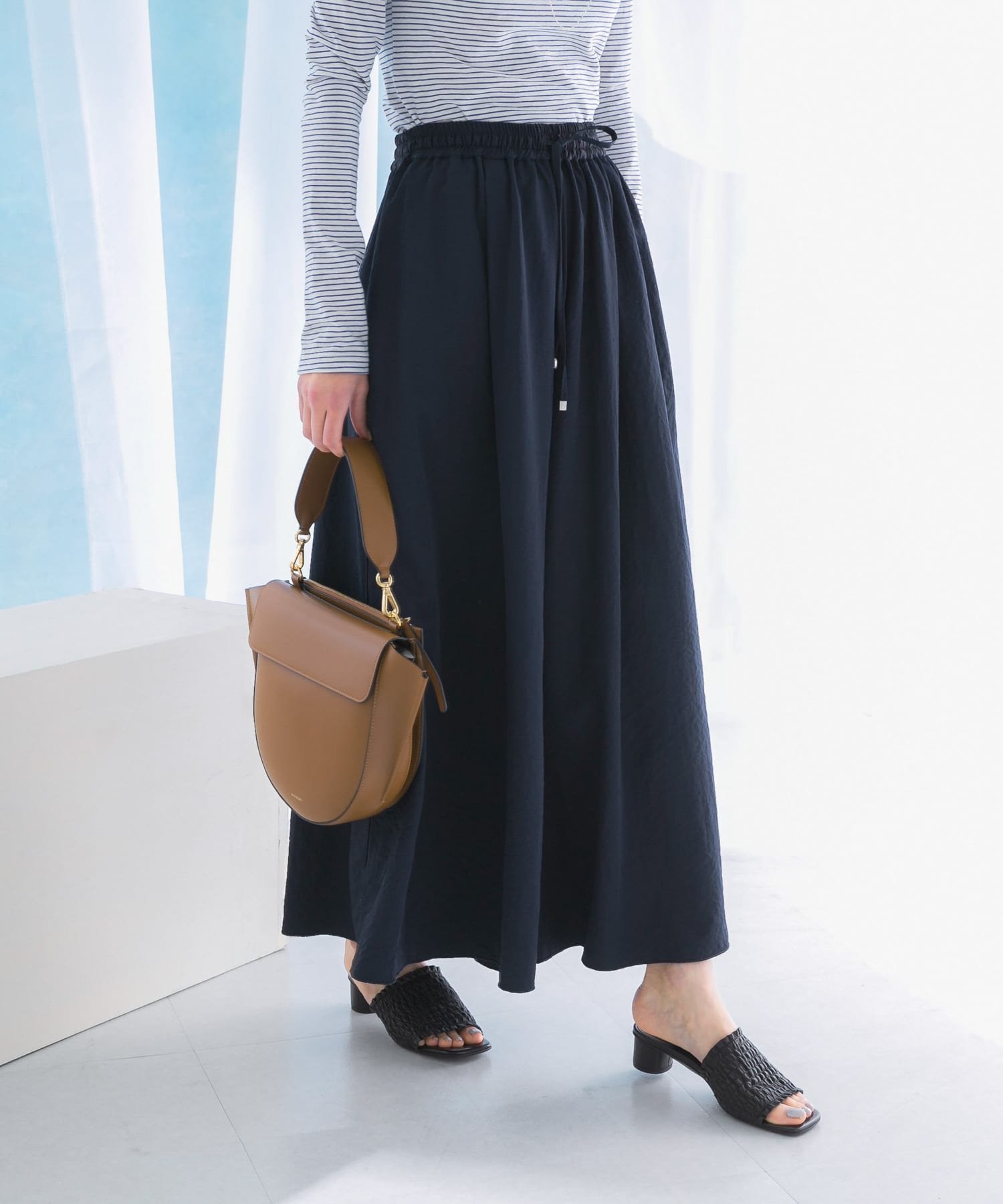 【アーバンリサーチ ロッソ/URBAN RESEARCH ROSSO】の撥水ギャザーワイドパンツ インテリア・キッズ・メンズ・レディースファッション・服の通販 founy(ファニー) 　ファッション　Fashion　レディースファッション　WOMEN　パンツ　Pants　2025年　2025　2025春夏・S/S　Ss,Spring/Summer,2025　ワイド　Wide　ワッシャー　Washer　夏　Summer　S/S・春夏　Ss・Spring/Summer　NAVY|ID: prp329100004558002 ipo3291000000032298330