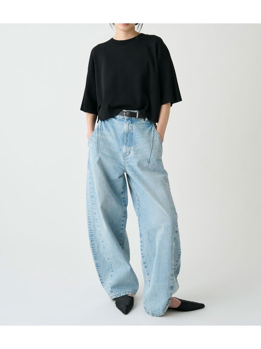 【ミースロエ/MIESROHE】のバルーン構築デニムパンツ インテリア・キッズ・メンズ・レディースファッション・服の通販 founy(ファニー) 　雑誌掲載アイテム　Magazine Picks & Fashion Features　ファッション雑誌　Fashion Magazines　ヴェリィ　VERY　ファッション　Fashion　レディースファッション　Fashion for Women　パンツ　Pants & Trousers　デニムパンツ・ジーンズ・美脚デニム　Denim Jeans & Pants　6月号　June Issue, Jun. Edition　シンプル　Simple, Minimal　デニム　Denim, Jeans Material　バルーン　Balloon, Balloon Silhouette　パターン　Pattern, Design Print　フロント　Front, Front Design　ポケット　Pocket, Pocket Detail　雑誌　Magazine, Fashion Magazine　LBLU[081]|ID: prp329100004558042 ipo3291000000032747904