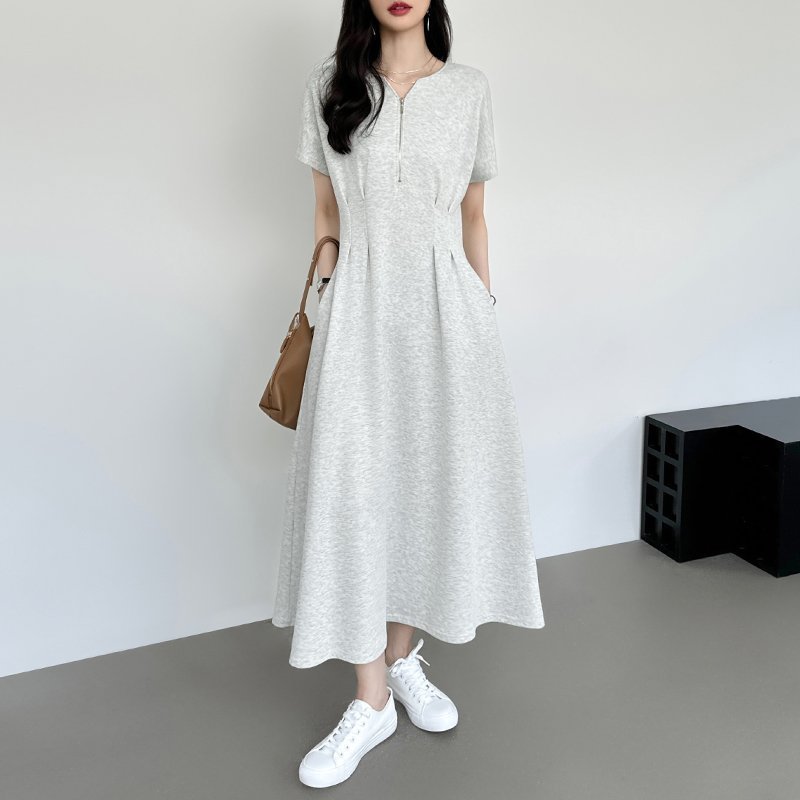 【その他のブランド/Other】のウエストタックワンピース 前後2way ハーフジップ ロング丈 マキシ丈 半袖 インテリア・キッズ・メンズ・レディースファッション・服の通販 founy(ファニー) 　ファッション　Fashion　レディースファッション　Fashion for Women　ワンピース　Dresses　ポケット　Pocket, Pocket Detail　マキシ　Maxi, Full Length　ラウンド　Round, Round Neck　ロング　Long, Long-Length　半袖　Short Sleeve, Half Sleeve　ライトグレー|ID: prp329100004558044 ipo3291000000032552617