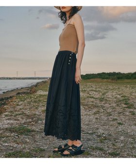 【ナノ ユニバース/nano universe】 インドシフリー刺繍スカート人気、トレンドファッション・服の通販 founy(ファニー) ファッション Fashion レディースファッション WOMEN スカート Skirt インド India ウォッシャブル Washable サンダル Sandals スカラップ Scalloped フロント Front ボタニカル Botanical リュック Ruck Sack 夏 Summer 旅行 Travel |ID:prp329100004558051