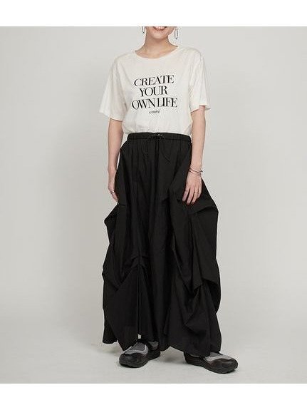 【エミ/emmi】のタック入りシアーボリュームスカート インテリア・キッズ・メンズ・レディースファッション・服の通販 founy(ファニー) 　ファッション　Fashion　レディースファッション　Ladies' Fashion Online　スカート　Skirt　おすすめ　Recommend　コンパクト　Compact　シアー　Sheer　タンク　Tank　ポケット　Pocket　メッシュ　Mesh　ランダム　Random　夏　Summer　軽量　Lightweight　BLK[009]|ID: prp329100004558126 ipo3291000000032684174