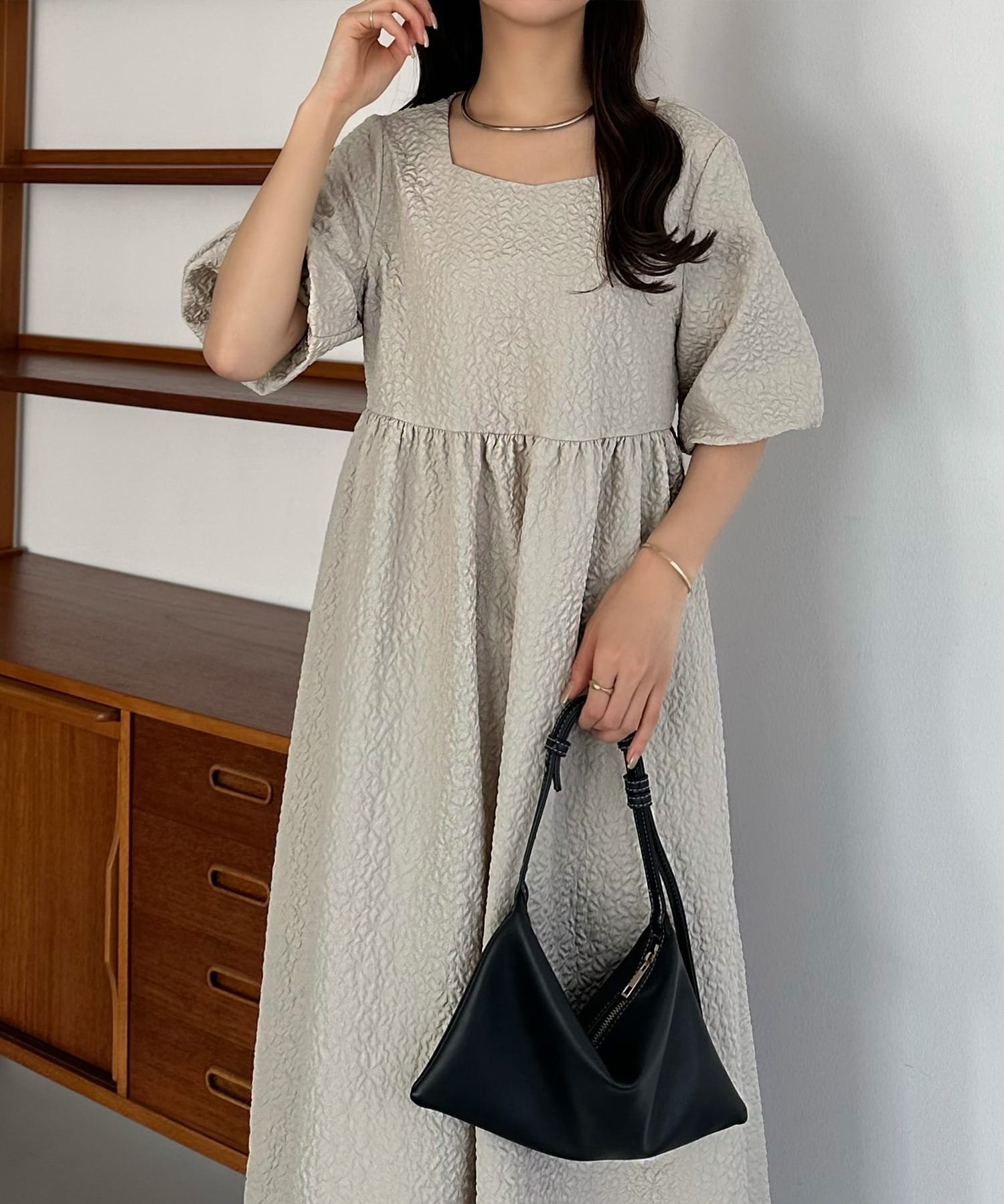 【ジュノア/JUNOAH】のcallautia フレアワンピース インテリア・キッズ・メンズ・レディースファッション・服の通販 founy(ファニー) 　ファッション　Fashion　レディースファッション　WOMEN　ワンピース　Dress　フレア　Flare　グレー|ID: prp329100004558161 ipo3291000000032223414