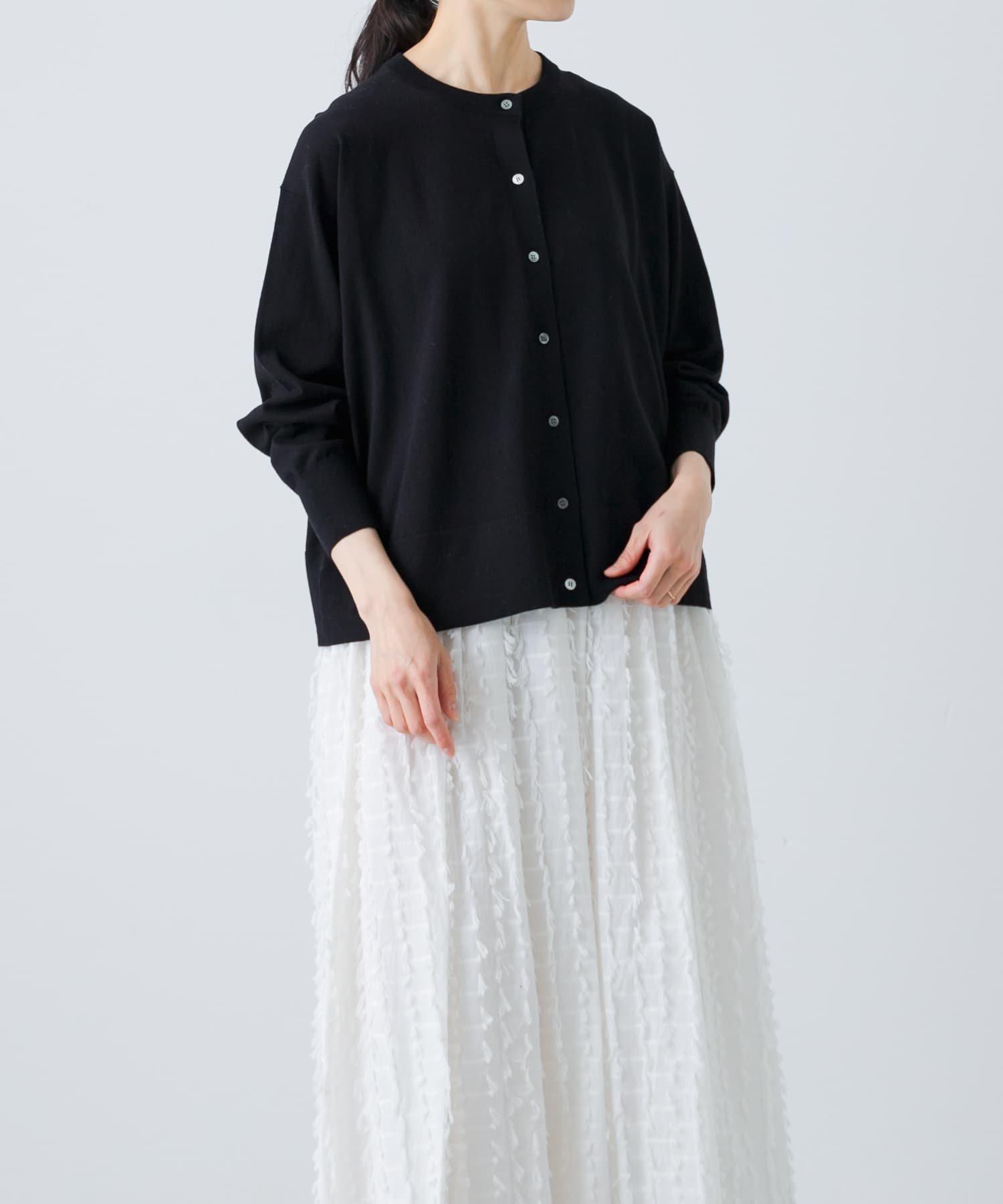 【かぐれ/kagure / URBAN RESEARCH】のハイゲージコットンクルーネックカーディガン インテリア・キッズ・メンズ・レディースファッション・服の通販 founy(ファニー) 　ファッション　Fashion　レディースファッション　Fashion for Women　トップス・カットソー　Cut & Sew Tops　カーディガン・羽織り　Layered Style Cardigans　2025年　2025　2025春夏・S/S　Spring/Summer 2025 SS25　おすすめ　Recommended / Our Picks　エレガント 上品　Elegant　夏　Summer　定番　Standard, Basic Item　S/S・春夏　SS, Spring/Summer, Warm Season　BLACK|ID: prp329100004558189 ipo3291000000033836886