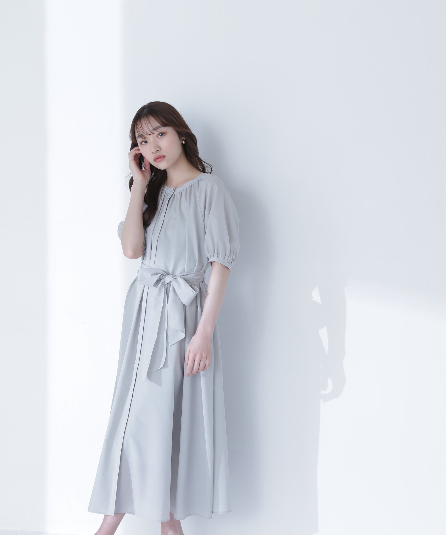 【ナチュラル ビューティー ベーシック/NATURAL BEAUTY BASIC】のシアーベルテッドギャザーワンピース インテリア・キッズ・メンズ・レディースファッション・服の通販 founy(ファニー) 　ファッション　Fashion　レディースファッション　WOMEN　ワンピース　Dress　おすすめ　Recommend　インナー　Inner　キャミワンピース　Cami Dress　シアー　Sheer　フロント　Front　リボン　Ribbon　ライトグリーン|ID: prp329100004558428 ipo3291000000032367611