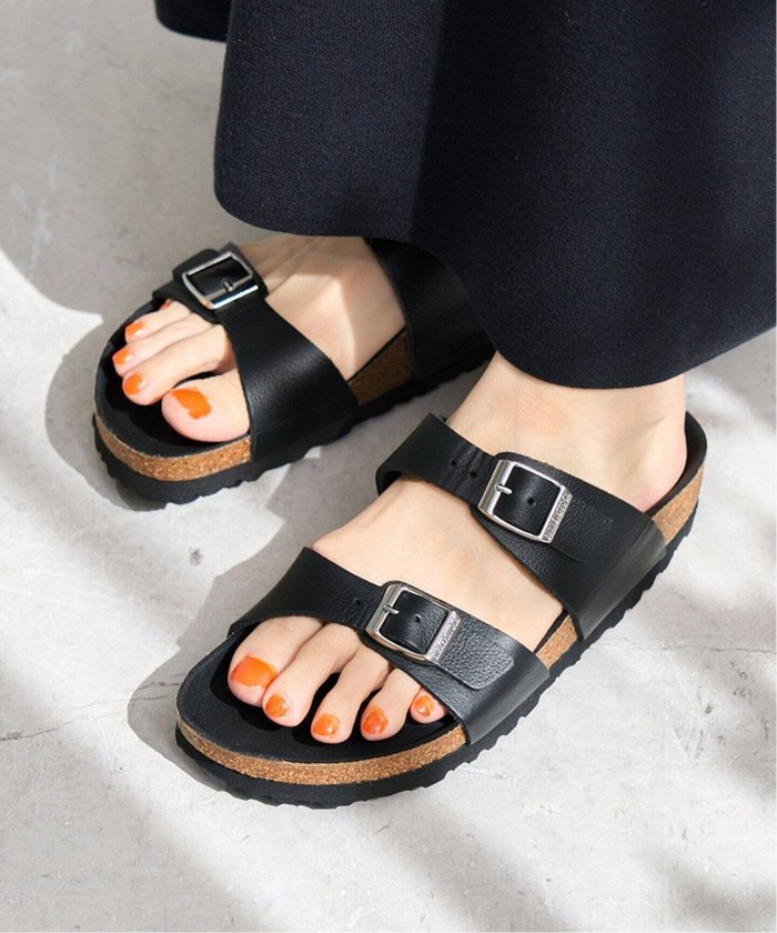【イエナ/IENA】のBIRKENSTOCK/ビルケンシュトック 別注 Sydney LENA Black インテリア・キッズ・メンズ・レディースファッション・服の通販 founy(ファニー) https://founy.com/ ファッション Fashion レディースファッション Ladies' Fashion Online サンダル Sandals スエード Suede バランス Balance フォルム Form 別注 Special Order |ID: prp329100004558445 ipo3291000000032578045