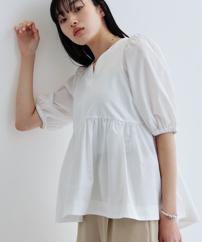 【インディヴィ/INDIVI】のハートネックペプラムカットソー インテリア・キッズ・メンズ・レディースファッション・服の通販 founy(ファニー) https://founy.com/ ファッション Fashion レディースファッション WOMEN トップス・カットソー Tops/Tshirt カットソー Cut and Sewn アクセサリー Accessories カッティング Cutting クラシック Classic シンプル Simple バルーン Balloon フェミニン Feminine フォルム Form ペプラム Peplum 切替 Switching 夏 Summer 秋 Autumn/Fall |ID: prp329100004558507 ipo3291000000032293708