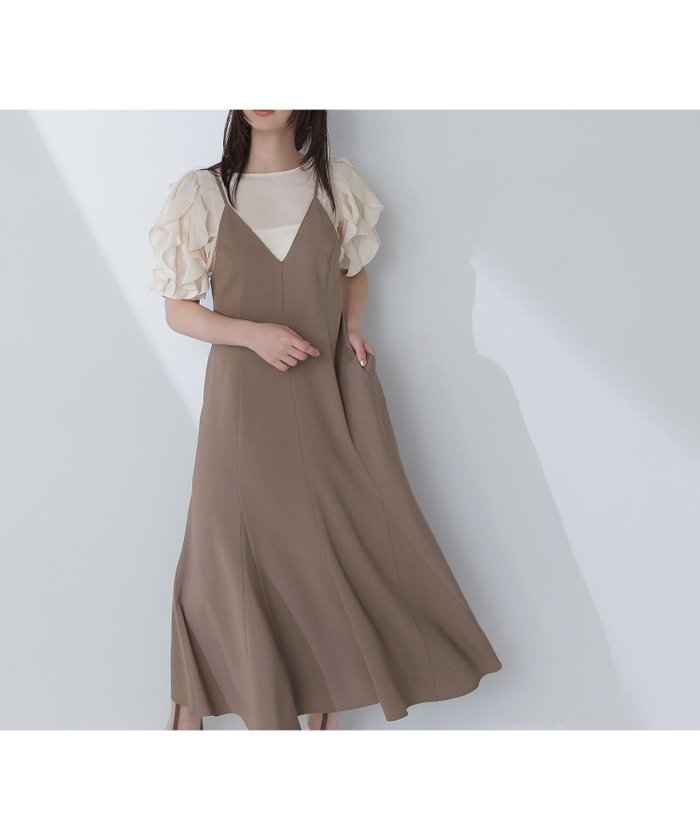 【ナチュラル ビューティー ベーシック/NATURAL BEAUTY BASIC】のVネックマチフレアキャミワンピース インテリア・キッズ・メンズ・レディースファッション・服の通販 founy(ファニー) https://founy.com/ ファッション Fashion レディースファッション WOMEN ワンピース Dress キャミワンピース No Sleeve Dresses インナー Inner キャミワンピース Cami Dress コンパクト Compact ポケット Pocket |ID: prp329100004558509 ipo3291000000032226955