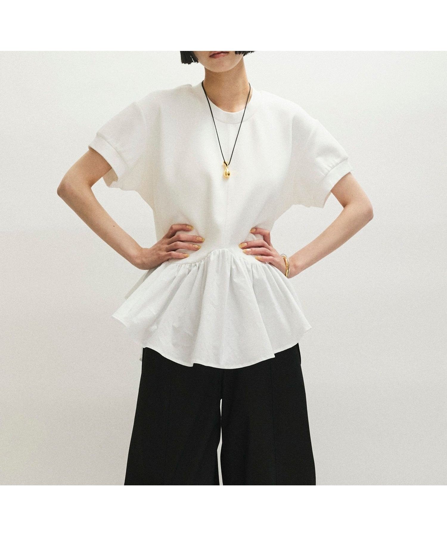【アダム エ ロペ/ADAM ET ROPE'】のペプラムスウェット 人気、トレンドファッション・服の通販 founy(ファニー) 　ファッション　Fashion　レディースファッション　Fashion for Women　トップス・カットソー　Cut & Sew Tops　レディースパーカー・カジュアルフーディー　Casual Hoodies & Sweatshirts　スウェット・クルーネックトップス　Sweatshirts & Crewnecks / Relaxed Fit Sweat Tops　春　Spring　カットソー　Cut and Sewn Top　シンプル　Simple, Minimal　ドッキング　Docking, Mixed Material　バランス　Balance, Style Balance　ペプラム　Peplum, Flared Hem　ボトム　Bottoms, Lower Wear　ワイド　Wide, Wide Fit　S/S・春夏　SS, Spring/Summer, Warm Season　夏　Summer　エレガント 上品　Elegant　2025年　2025　2025春夏・S/S　Spring/Summer 2025 SS25　 other-1|ID: prp329100004558650 ipo3291000000033496134