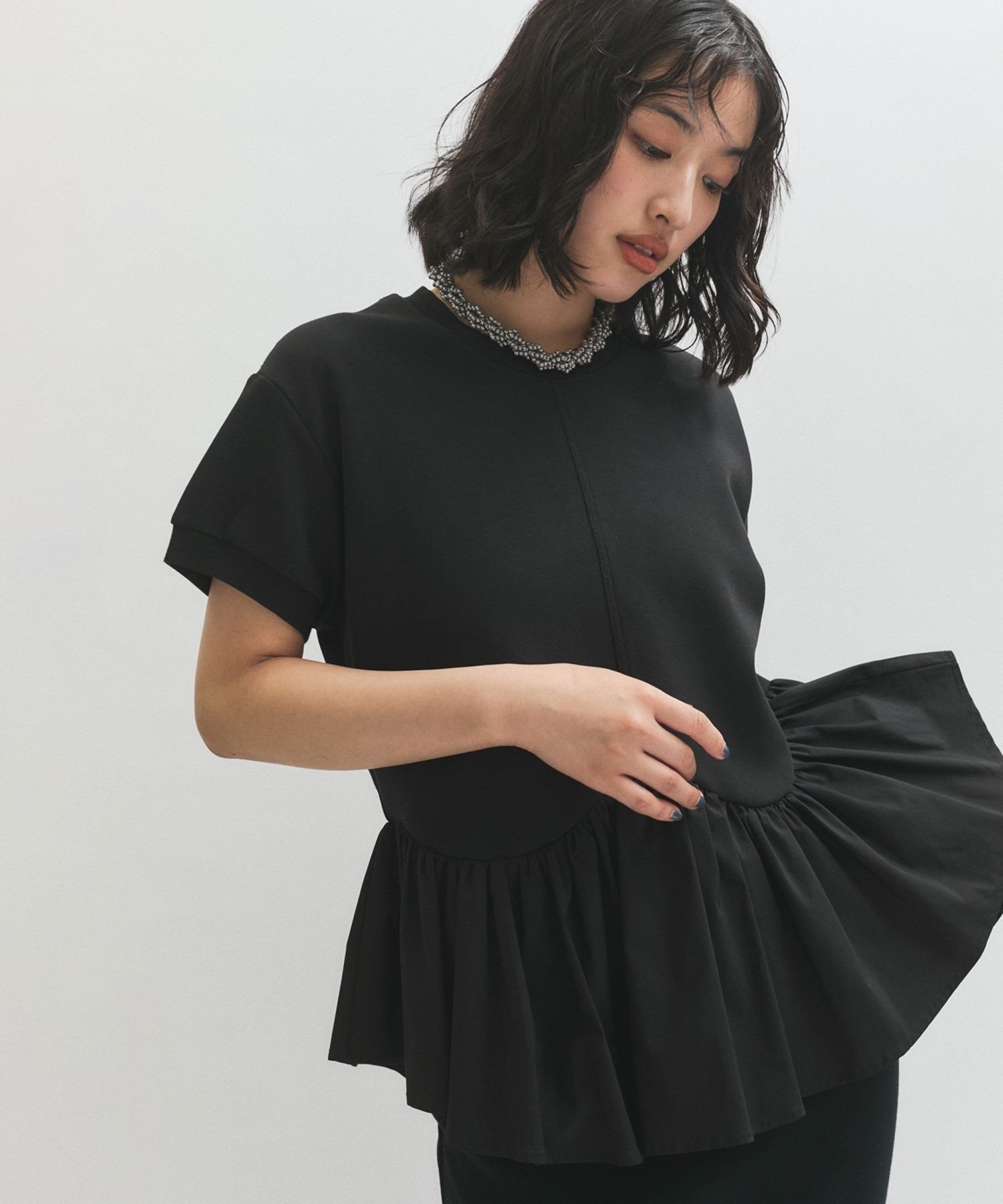【アダム エ ロペ/ADAM ET ROPE'】のペプラムスウェット インテリア・キッズ・メンズ・レディースファッション・服の通販 founy(ファニー) 　ファッション　Fashion　レディースファッション　Fashion for Women　トップス・カットソー　Cut & Sew Tops　レディースパーカー・カジュアルフーディー　Casual Hoodies & Sweatshirts　スウェット・クルーネックトップス　Sweatshirts & Crewnecks / Relaxed Fit Sweat Tops　春　Spring　カットソー　Cut and Sewn Top　シンプル　Simple, Minimal　ドッキング　Docking, Mixed Material　バランス　Balance, Style Balance　ペプラム　Peplum, Flared Hem　ボトム　Bottoms, Lower Wear　ワイド　Wide, Wide Fit　S/S・春夏　SS, Spring/Summer, Warm Season　夏　Summer　エレガント 上品　Elegant　2025年　2025　2025春夏・S/S　Spring/Summer 2025 SS25　ブラック(01)|ID: prp329100004558650 ipo3291000000033496136
