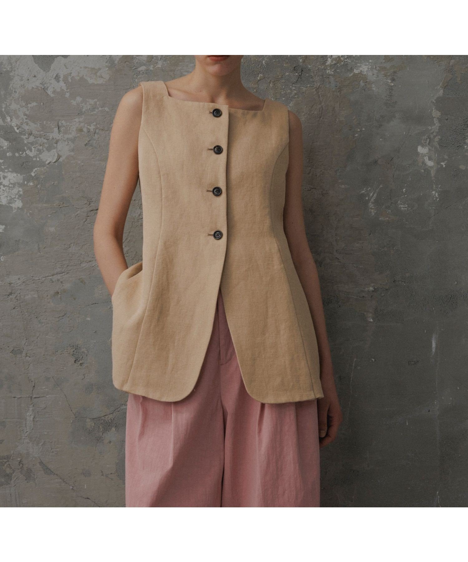 【アダム エ ロペ/ADAM ET ROPE'】の【EMOELLE】スクエアネックジレトップス 人気、トレンドファッション・服の通販 founy(ファニー) 　ファッション　Fashion　レディースファッション　Ladies' Fashion Online　アウター　Coat Outerwear　トップス・カットソー　Tops/Tshirt　ベスト/ジレ　Gilets/Vests　2025年　2025　2025春夏・S/S　Ss,Spring/Summer,2025　夏　Summer　春　Spring　S/S・春夏　Ss・Spring/Summer　 other-1|ID: prp329100004558660 ipo3291000000032667395