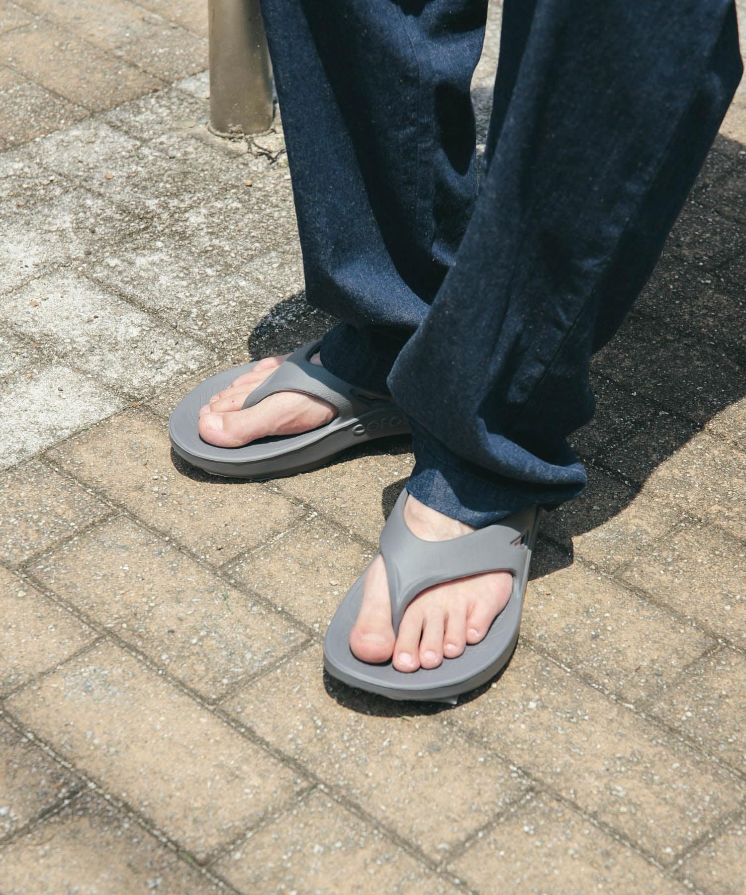 【アーバンリサーチ ドアーズ/URBAN RESEARCH DOORS / MEN】のOOFOS OOriginal インテリア・キッズ・メンズ・レディースファッション・服の通販 founy(ファニー) 　ファッション　Fashion　メンズファッション　Fashion for Men　アウトドア　Outdoor Clothing　クッション　Cushion, Throw Pillow　軽量　Lightweight, Ultra Light　シューズ　Shoes, Footwear　シンプル　Simple, Minimal　スポーツ　Sports, Activewear　トレーナー　Sweatshirt, Trainer　リラックス　Relax, Relaxed Fit　S/S・春夏　SS, Spring/Summer, Warm Season　夏　Summer　2025年　2025　2025春夏・S/S　Spring/Summer 2025 SS25　Slate|ID: prp329100004558683 ipo3291000000033288814