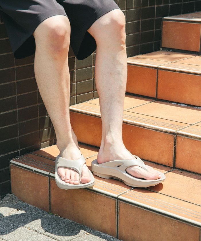 【アーバンリサーチ ドアーズ/URBAN RESEARCH DOORS / MEN】のOOFOS OOriginal インテリア・キッズ・メンズ・レディースファッション・服の通販 founy(ファニー) https://founy.com/ ファッション Fashion メンズファッション Fashion for Men アウトドア Outdoor Clothing クッション Cushion, Throw Pillow 軽量 Lightweight, Ultra Light シューズ Shoes, Footwear シンプル Simple, Minimal スポーツ Sports, Activewear トレーナー Sweatshirt, Trainer リラックス Relax, Relaxed Fit S/S・春夏 SS, Spring/Summer, Warm Season 夏 Summer 2025年 2025 2025春夏・S/S Spring/Summer 2025 SS25 |ID: prp329100004558683 ipo3291000000033622570