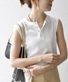【シップス フォー ウィメン/SHIPS】のSHIPS any 洗濯機可能 ワッフル ヘンリーネック 2WAY ノースリーブ TEE 人気、トレンドファッション・服の通販 founy(ファニー) ファッション Fashion レディースファッション Fashion for Women トップス・カットソー Cut & Sew Tops キャミソール&ノースリーブ Camisoles & Sleeveless Tops インナー Innerwear 洗える Machine Washable キャミワンピース Cami Dress, Slip Dress シンプル Simple, Minimal タンク Tank Top, Sleeveless Top ノースリーブ Sleeveless, No-Sleeve 人気 Popular, Best Seller ワッフル Waffle, Waffle Knit 2025年 2025 2025春夏・S/S Spring/Summer 2025 SS25 thumbnail ホワイト|ID: prp329100004558795 ipo3291000000033467010