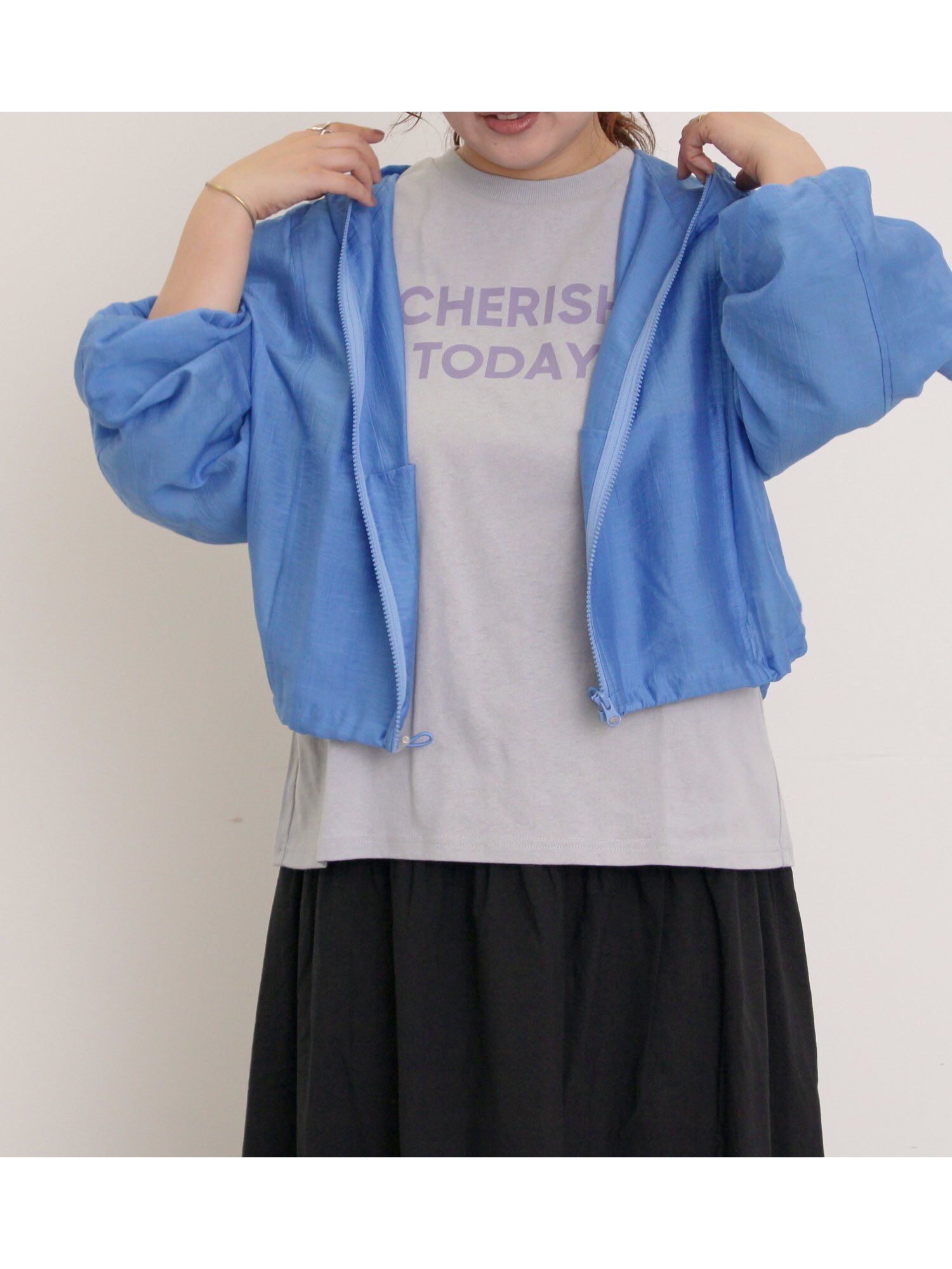 【サマンサモスモス/Samansa Mos2】の柄アソートシアーブルゾン インテリア・キッズ・メンズ・レディースファッション・服の通販 founy(ファニー) 　ファッション　Fashion　レディースファッション　Fashion for Women　アウター　Coat / Outerwear Collection　ブルゾンジャケット・スポーティアウター　Blouson Jackets　シアー　Sheer, See-Through　シンプル　Simple, Minimal　ブルゾン　Blouson, Bomber Jacket　旅行　Travel　無地　Plain, Solid Color　ブルー|ID: prp329100004558962 ipo3291000000032720681