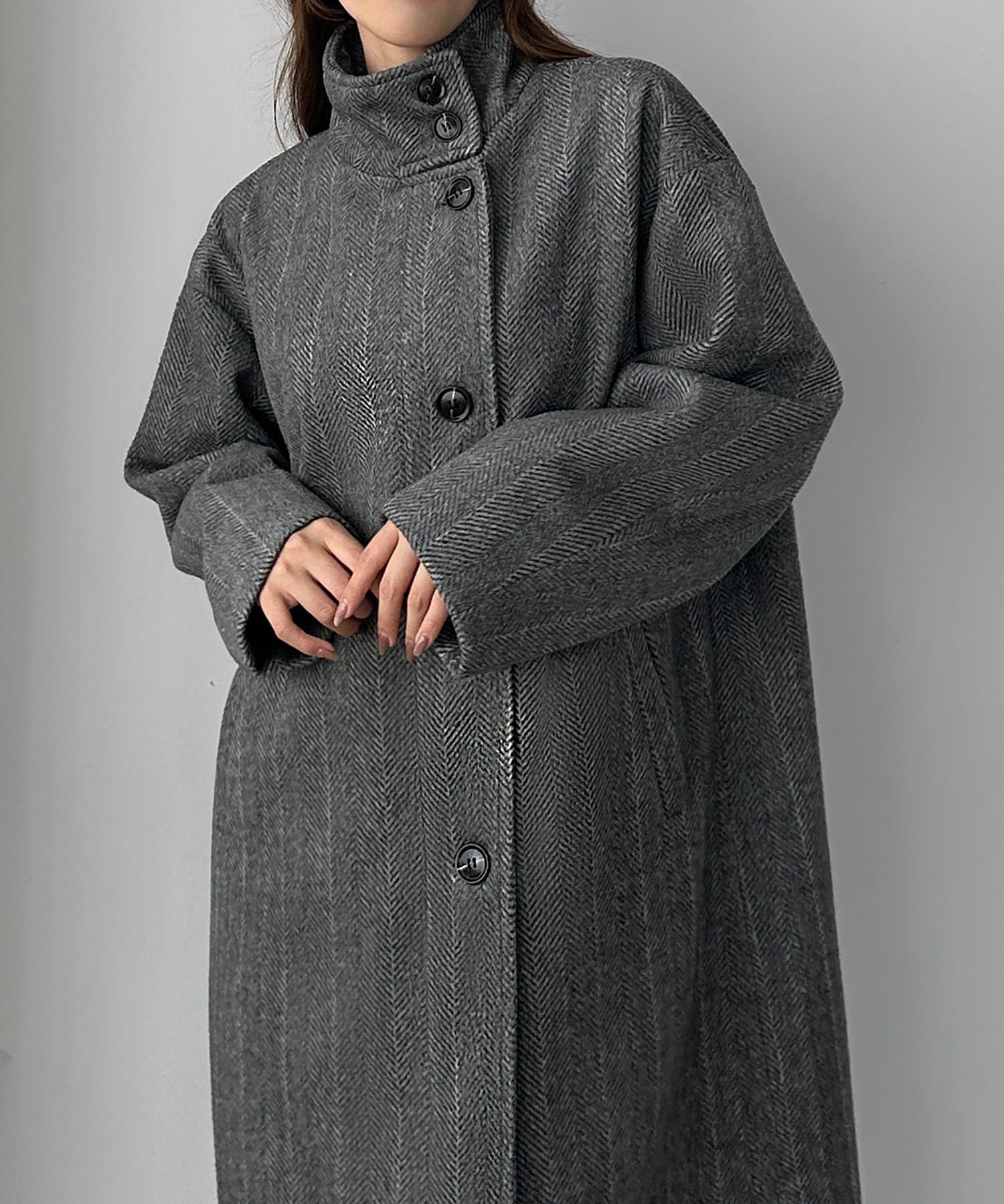 【ジュノア/JUNOAH】のLouere シャギーオーバーコート インテリア・キッズ・メンズ・レディースファッション・服の通販 founy(ファニー) 　ファッション　Fashion　レディースファッション　WOMEN　アウター　Coat Outerwear　コート　Coats　アクリル　Acrylic　ダークグレー|ID: prp329100004559372 ipo3291000000032298346