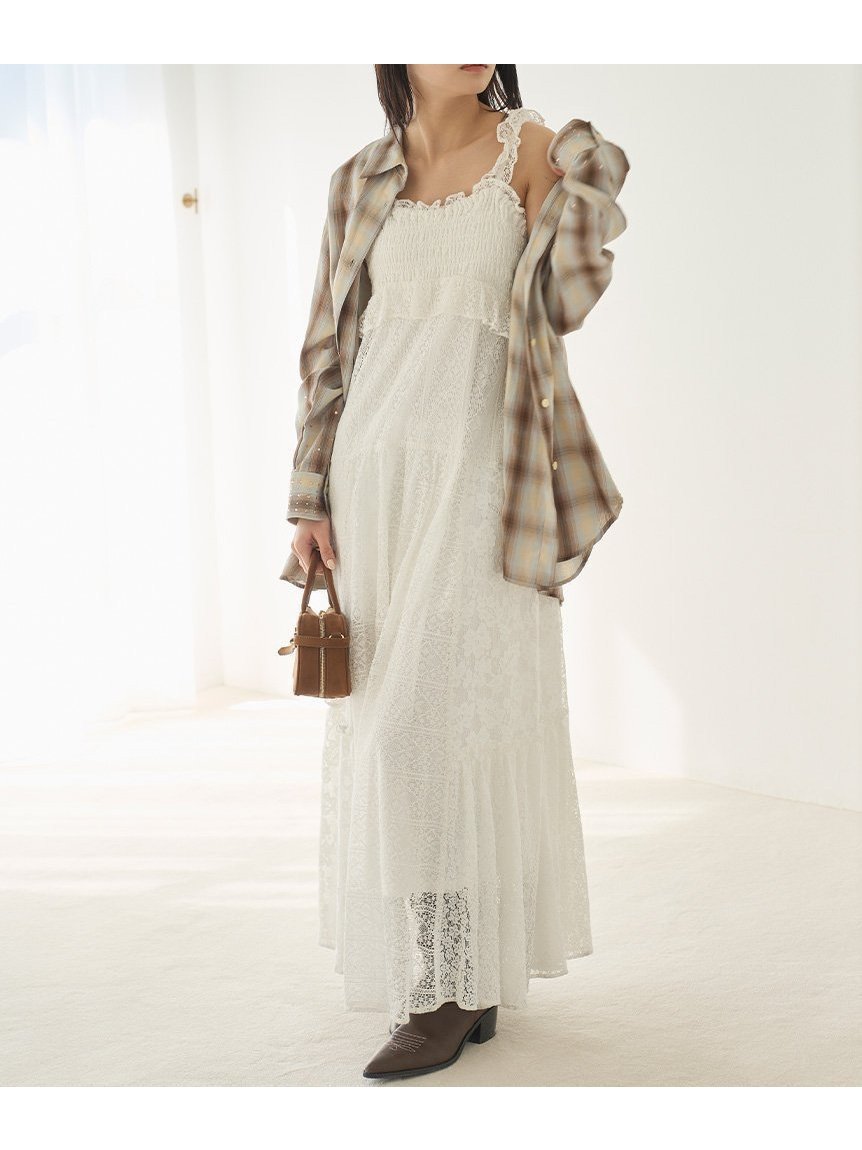 【リリーブラウン/Lily Brown】のパッチワークレースぺプラムワンピース インテリア・キッズ・メンズ・レディースファッション・服の通販 founy(ファニー) 　ファッション　Fashion　レディースファッション　WOMEN　ワンピース　Dress　イエロー　Yellow　インナー　Inner　シャーリング　Shirring　パッチワーク　Patchwork　フィット　Fit　フリル　Frills　ペプラム　Peplum　メタル　Metal　レース　Race　夏　Summer　WHT[001]|ID: prp329100004559478 ipo3291000000032235890
