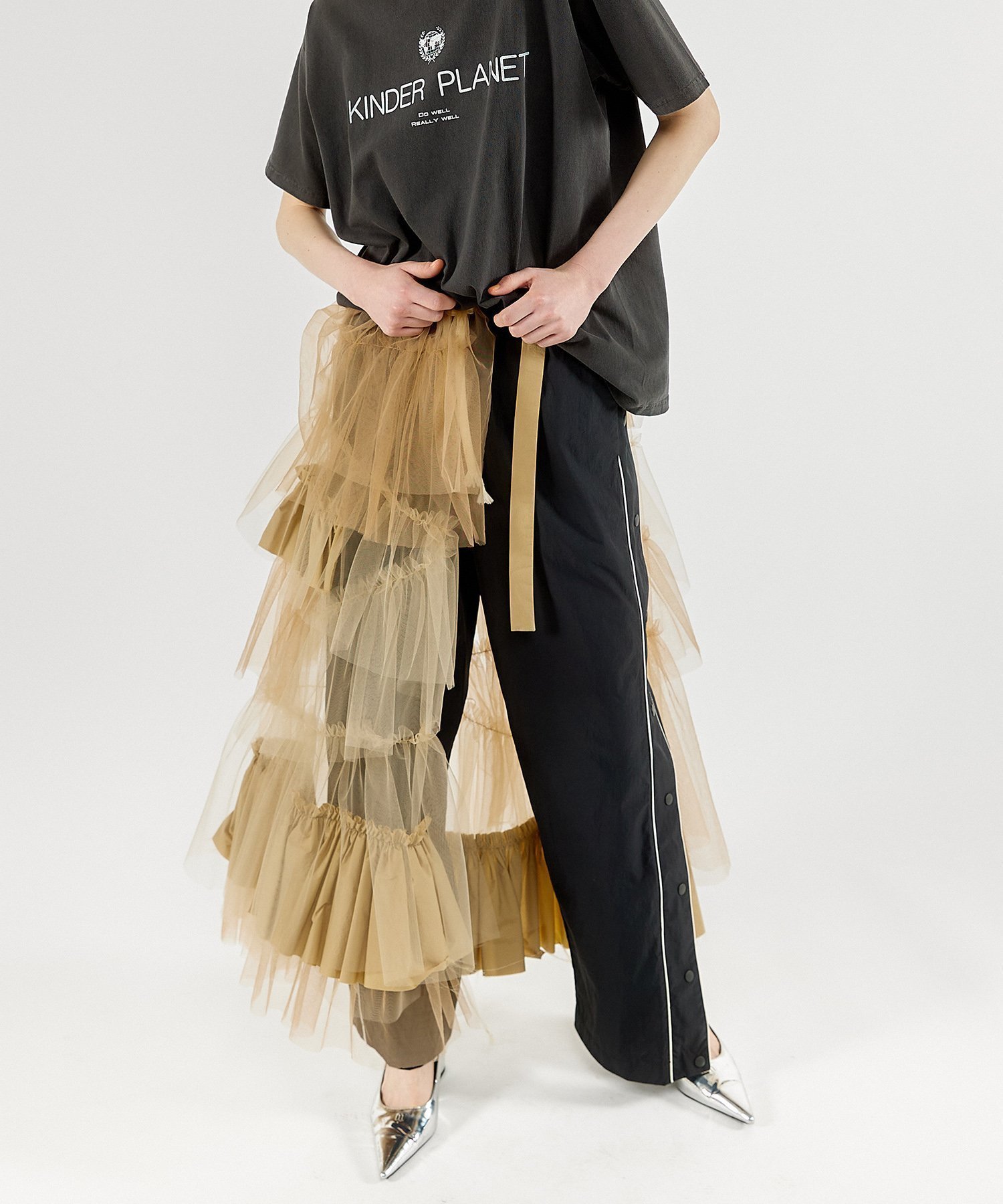 【メゾンスペシャル/MAISON SPECIAL】のRaffle Tulle Layered Wrap Skirt インテリア・キッズ・メンズ・レディースファッション・服の通販 founy(ファニー) 　ファッション　Fashion　レディースファッション　Fashion for Women　スカート　Skirts　タイトスカート　Pencil Skirt, Tight Skirt　タフタ　Taffeta, Structured Fabric　チュール　Tulip, Tulip Motif　ラッフル　Ruffle, Frill　ラップ　Wrap, Wrap Design　エレガント 上品　Elegant　夏　Summer　BGE|ID: prp329100004559562 ipo3291000000032723252