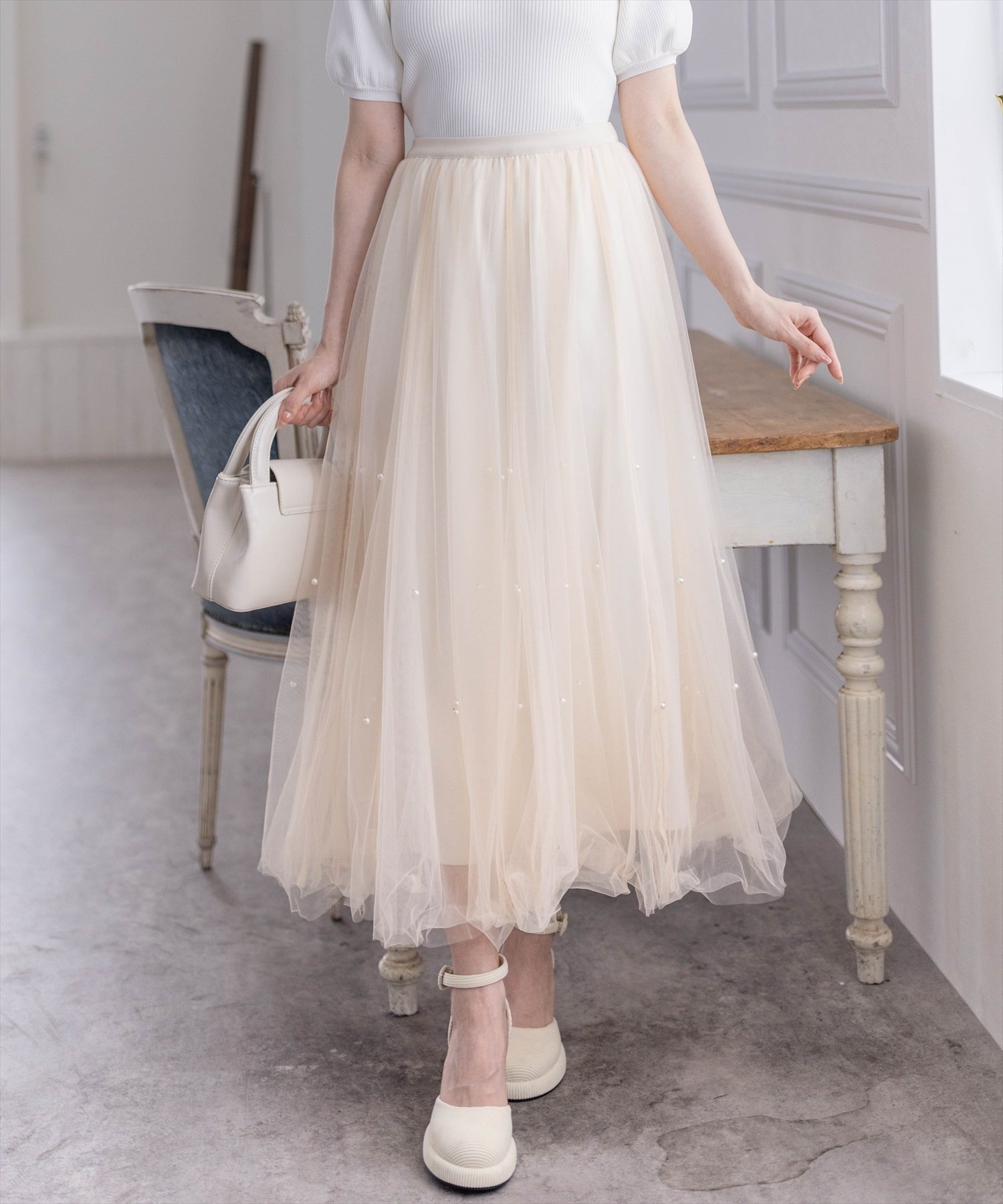 【クリア/clear】のパール付きチュールロングスカート インテリア・キッズ・メンズ・レディースファッション・服の通販 founy(ファニー) 　ファッション　Fashion　レディースファッション　WOMEN　スカート　Skirt　ロングスカート　Long Skirt　ショート　Short　スウェット　Sweat　チュール　Tulle　パール　Pearl　PK|ID: prp329100004559693 ipo3291000000032237831