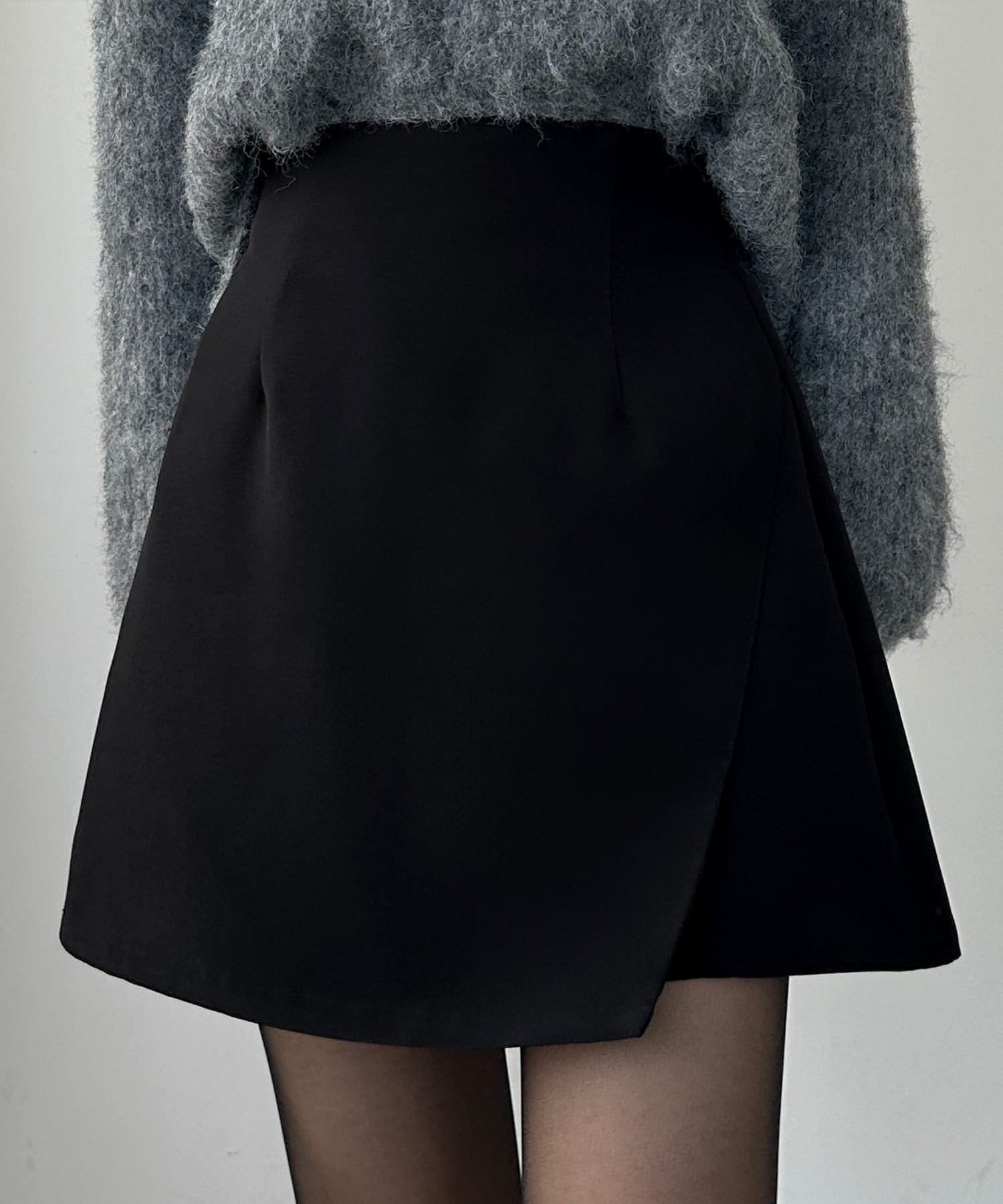 【ジュノア/JUNOAH】のLouere ラップ風ミニスカート インテリア・キッズ・メンズ・レディースファッション・服の通販 founy(ファニー) 　ファッション　Fashion　レディースファッション　WOMEN　スカート　Skirt　ミニスカート　Mini Skirts　ミニスカート　Mini Skirt　ラップ　Wrap　ブラック|ID: prp329100004559743 ipo3291000000032238174