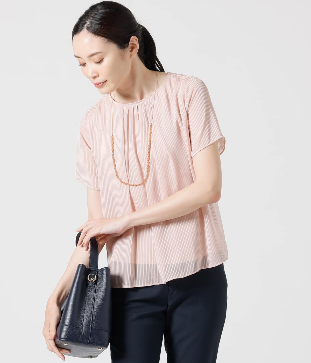 【ニューヨーカー/NEWYORKER】のサテンストライプ 半袖カットソープルオーバー 人気、トレンドファッション・服の通販 founy(ファニー) 　ファッション　Fashion　レディースファッション　Fashion for Women　トップス・カットソー　Cut & Sew Tops　カジュアルプルオーバー・ニットトップス　Pullovers & Knit Tops / Casual Pullovers　カットソー・ベーシックTシャツ　Cut-and-Sewn Tops / Stretch Tees & Basics　春　Spring　カットソー　Cut and Sewn Top　サテン　Satin, Glossy Fabric　スタイリッシュ　Stylish, Fashionable　ストライプ　Stripe, Striped Pattern　スーツ　Suit, Formalwear　デコルテ　Décolleté, Neckline　バランス　Balance, Style Balance　フロント　Front, Front Design　ベーシック　Basic, Essential　半袖　Short Sleeve, Half Sleeve　ローズ　Rose, Rose Motif　S/S・春夏　SS, Spring/Summer, Warm Season　夏　Summer　 other-1|ID: prp329100004559958 ipo3291000000033584061