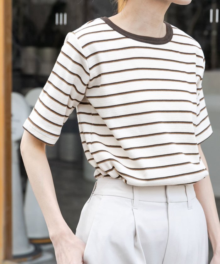 【アーバンリサーチ ドアーズ/URBAN RESEARCH DOORS】のFORK SPOON ワッフルジャガードTシャツ インテリア・キッズ・メンズ・レディースファッション・服の通販 founy(ファニー) https://founy.com/ ファッション Fashion レディースファッション Fashion for Women トップス・カットソー Cut & Sew Tops シャツ・ブラウス・オフィスカジュアル Elegant Blouses & Button-Ups ロングTシャツ・Tシャツ Longline T-Shirts & Tees 2025年 2025 2025春夏・S/S Spring/Summer 2025 SS25 インナー Innerwear コンパクト Compact, Small Size スタンダード Standard, Basic ベーシック Basic, Essential ワッフル Waffle, Waffle Knit 今季 This Season, Current Season 夏 Summer S/S・春夏 SS, Spring/Summer, Warm Season 楽ちん Easy Fit, Comfortable |ID: prp329100004560186 ipo3291000000033833219