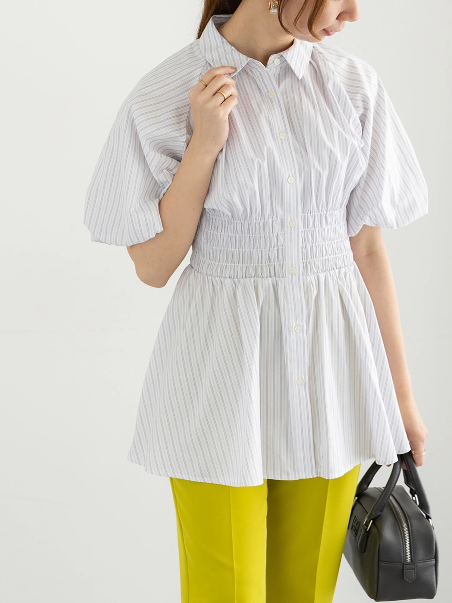 【テチチ/Te chichi】の【松井愛莉着用】バルーンスリーブシャツチュニック 人気、トレンドファッション・服の通販 founy(ファニー) 　ファッションモデル・俳優・女優　Models　女性　Women　松井愛莉　Matsui Airi　ファッション　Fashion　レディースファッション　WOMEN　トップス・カットソー　Tops/Tshirt　シャツ/ブラウス　Shirts/Blouses　2025年　2025　2025春夏・S/S　Ss,Spring/Summer,2025　おすすめ　Recommend　シャーリング　Shirring　ストライプ　Stripe　スリーブ　Sleeve　チュニック　Tunic　バルーン　Balloon　ベーシック　Basic　エレガント 上品　Elegant　夏　Summer　女優　Actress　 other-1|ID: prp329100004560230 ipo3291000000032241886