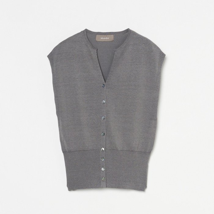 【エリオポール/heliopole】のFRENCH SLEEVE KNIT VEST インテリア・キッズ・メンズ・レディースファッション・服の通販 founy(ファニー) https://founy.com/ ファッション Fashion レディースファッション Ladies' Fashion Online アウター Coat Outerwear トップス・カットソー Tops/Tshirt ニット Knit Tops ベスト/ジレ Gilets/Vests スリーブ Sleeve フィット Fit フレンチ French ベスト Vest |ID: prp329100004560244 ipo3291000000032609651