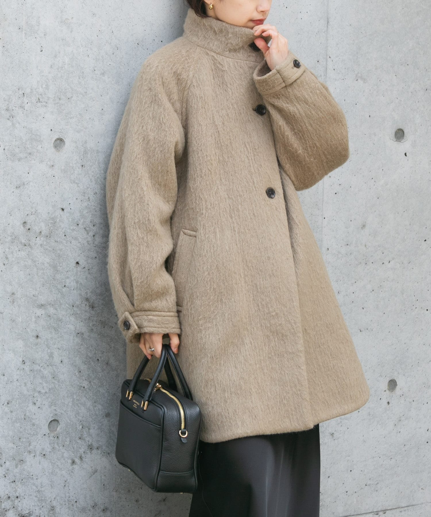 【アーバンリサーチ/URBAN RESEARCH】のバルカラーシャギーコート インテリア・キッズ・メンズ・レディースファッション・服の通販 founy(ファニー) 　ファッション　Fashion　レディースファッション　WOMEN　アウター　Coat Outerwear　コート　Coats　2023年　2023　2023-2024秋冬・A/W　Aw/Autumn/Winter//Fw/Fall-Winter/2023-2024　冬　Winter　スタンド　Stand　スリム　Slim　スリーブ　Sleeve　バランス　Balance　ミドル　Middle　ラウンド　Round　ルーズ　Loose　ロング　Long　A/W・秋冬　Aw・Autumn/Winter・Fw・Fall-Winter　BEIGE|ID: prp329100004560254 ipo3291000000032242093