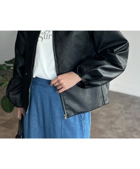 【シェトワ/Chez toi】の袖ボリューム合皮ブルゾン 人気、トレンドファッション・服の通販 founy(ファニー) ファッション Fashion レディースファッション WOMEN アウター Coat Outerwear ブルゾン Blouson/Jackets 春 Spring ギャザー Gather シンプル Simple デニム Denim フェミニン Feminine ブルゾン Blouson おすすめ Recommend エレガント 上品 Elegant ビジネス 仕事 通勤 Business |ID:prp329100004560320