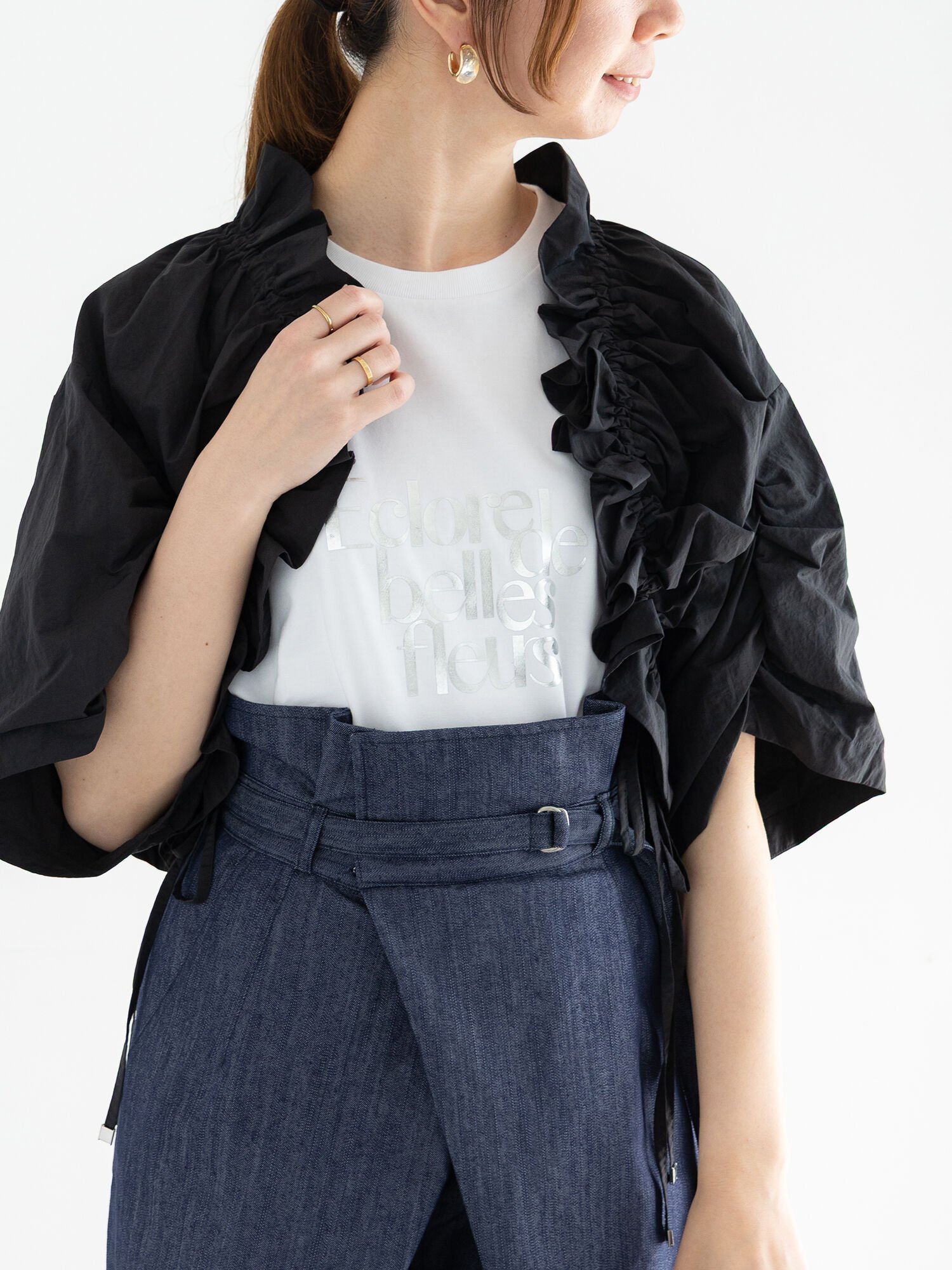 【テチチ/Te chichi】のドロストギャザーボレロジャケット インテリア・キッズ・メンズ・レディースファッション・服の通販 founy(ファニー) 　ファッション　Fashion　レディースファッション　Fashion for Women　アウター　Coat / Outerwear Collection　レディースジャケット・軽アウター　Jackets　ボレロ・ショート丈ジャケット / ドレス羽織りに　Boleros & Short Jackets　ショート　Short, Short Length　フリル　Frill, Ruffle　ボレロ　Bolero, Short Cardigan　ブラック|ID: prp329100004560325 ipo3291000000032974991