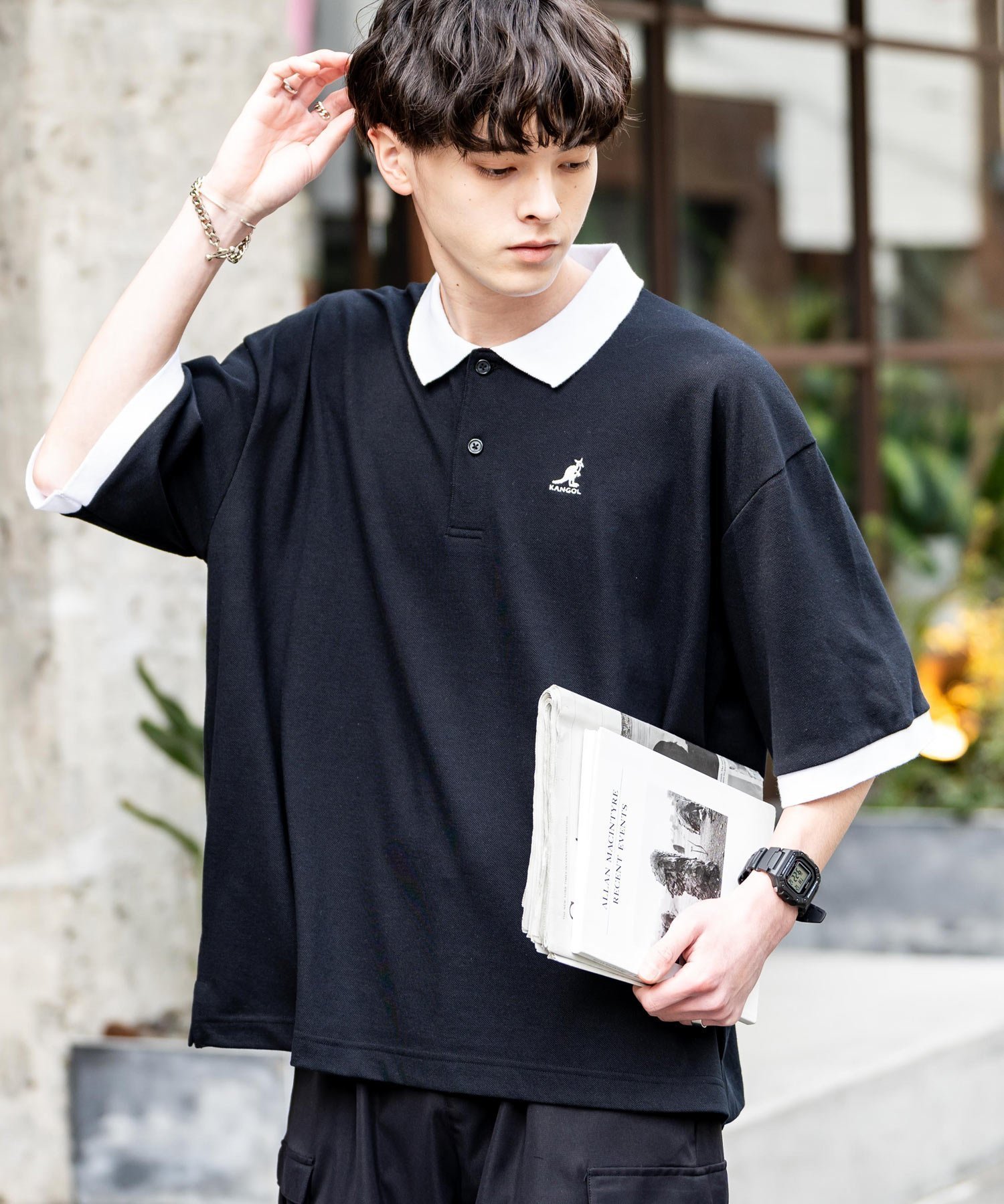 【ロッキーモンロー/Rocky Monroe】のKANGOL 別注コラボ 鹿の子ワンポイント刺繍半袖ポロシャツ インテリア・キッズ・メンズ・レディースファッション・服の通販 founy(ファニー) 　ファッション　Fashion　レディースファッション　Fashion for Women　トップス・カットソー　Cut & Sew Tops　シャツ・ブラウス・オフィスカジュアル　Elegant Blouses & Button-Ups　ポロシャツ・きれいめカジュアル　Smart-Casual Polo Tops　アウトドア　Outdoor Clothing　コラボ　Collaboration, Collab　鹿の子　Piqué, Kanoko Fabric　スポーティ　Sporty, Casual Athletic　スラックス　Slacks, Dress Pants　スリット　Slit, Slit Detail　デニム　Denim, Jeans Material　トレンド　Trend, Trending Now　人気　Popular, Best Seller　ポロシャツ　Polo Shirt, Collared Tee　別注　Limited Edition, Custom Order　半袖　Short Sleeve, Half Sleeve　メンズ　Men's, Menswear　無地　Plain, Solid Color　リラックス　Relax, Relaxed Fit　ワイド　Wide, Wide Fit　ワンポイント　One Point, Statement Accent　おすすめ　Recommended / Our Picks　エレガント 上品　Elegant　ブラック×ホワイト|ID: prp329100004560408 ipo3291000000033555542