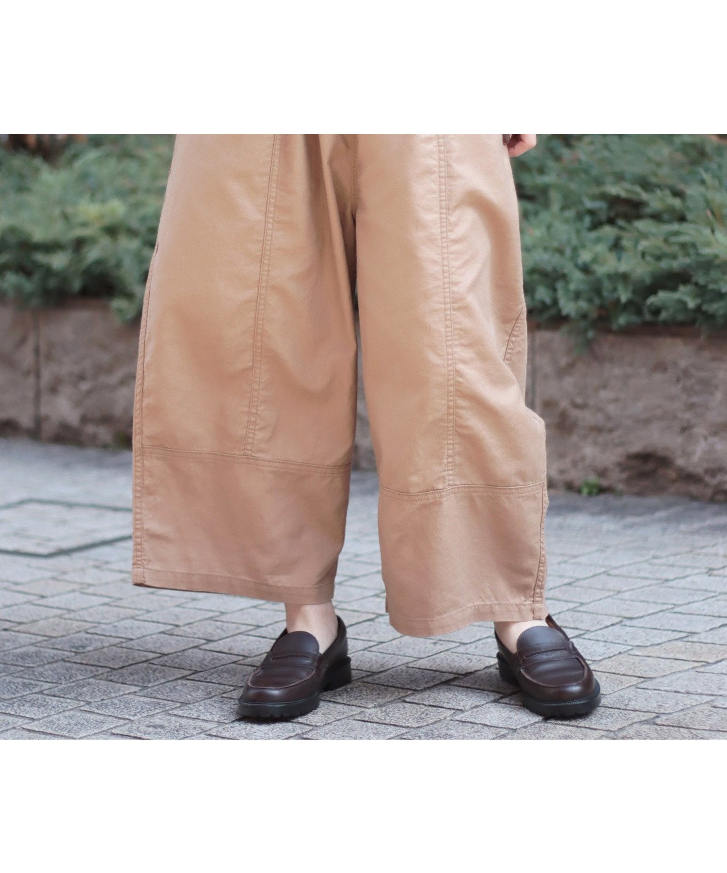 【ドミンゴ/DOMINGO】の綿麻サージ トヌ-パンツ インテリア・キッズ・メンズ・レディースファッション・服の通販 founy(ファニー) 　ファッション　Fashion　レディースファッション　Fashion for Women　パンツ　Pants & Trousers　春　Spring　くるぶし　Ankle-Length　チュニック　Tunic, Long Top　ドレープ　Drape, Draping Fabric　ドローコード　Drawcord, Drawstring Cord　パターン　Pattern, Design Print　楽ちん　Easy Fit, Comfortable　S/S・春夏　SS, Spring/Summer, Warm Season　おすすめ　Recommended / Our Picks　夏　Summer　ベージュ|ID: prp329100004560456 ipo3291000000032715194