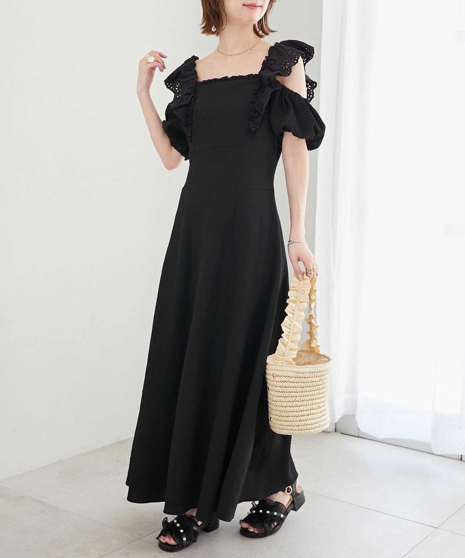 【マジェスティック レゴン/MAJESTIC LEGON】の肩レースフリルワンピース インテリア・キッズ・メンズ・レディースファッション・服の通販 founy(ファニー) 　ファッション　Fashion　レディースファッション　WOMEN　ワンピース　Dress　オフショルダー　Off Shoulder　デコルテ　Decolletage　夏　Summer　ブラック|ID: prp329100004561013 ipo3291000000032248404