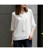 【ガール/GIRL】のVネックボウタイ風シフォン七分袖ビジネスブラウス【洗える】 人気、トレンドファッション・服の通販 founy(ファニー) ファッション Fashion レディースファッション WOMEN トップス・カットソー Tops/Tshirt シャツ/ブラウス Shirts/Blouses Vネック V-Neck インナー Inner 洗える Washable カーディガン Cardigan シフォン Chiffon シンプル Simple ジャケット Jacket デコルテ Decolletage 人気 Popularity ハーフ Half フェイク Fake フォーマル Formal 再入荷 Restock/Back In Stock/Re Arrival おすすめ Recommend セレモニー Ceremony 入学式 Entrance Ceremony 卒業式 Graduation Ceremony ビジネス 仕事 通勤 Business 結婚式 Wedding Ceremony 二次会 Wedding Party thumbnail IV|ID: prp329100004561034 ipo3291000000032248484