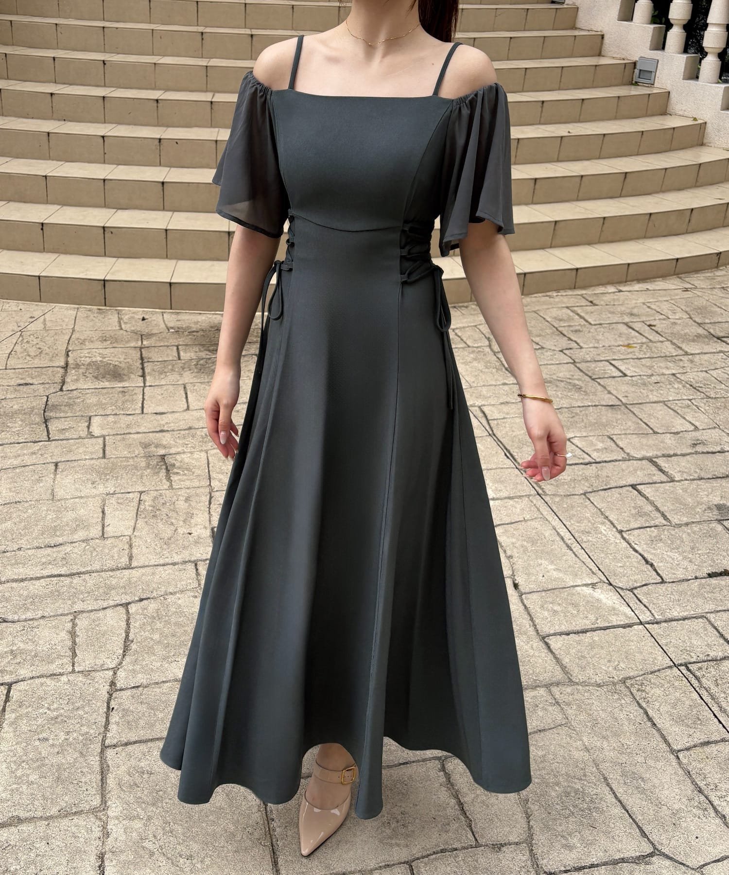 【ジュノア/JUNOAH】のフレアオフショルレースアップキャミワンピース インテリア・キッズ・メンズ・レディースファッション・服の通販 founy(ファニー) 　ファッション　Fashion　レディースファッション　WOMEN　ワンピース　Dress　キャミワンピース　No Sleeve Dresses　チャコール|ID: prp329100004561167 ipo3291000000032249573